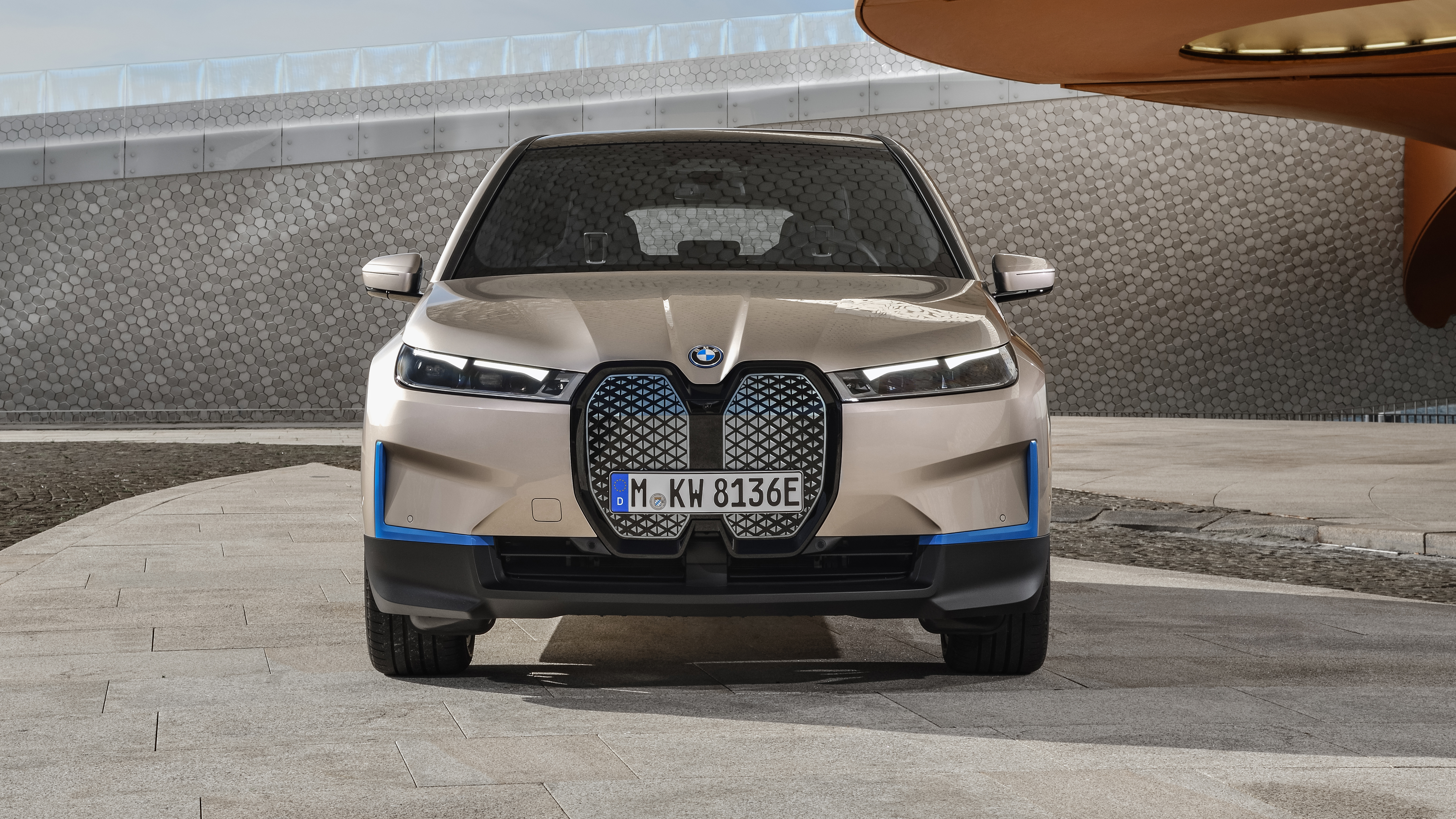 2021 BMW iX SUV