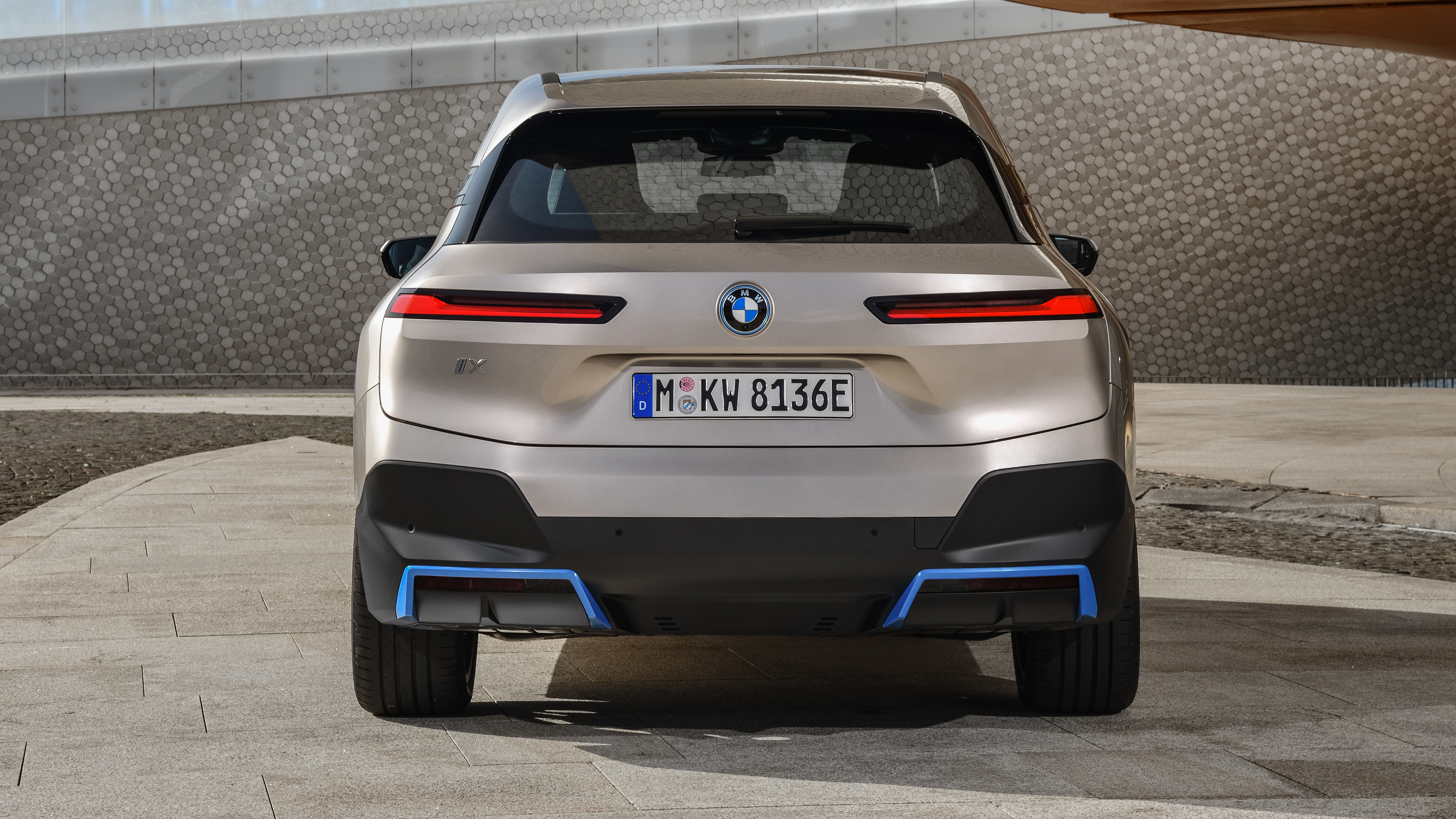 2021 BMW iX SUV