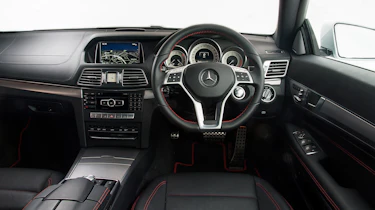 Mercedes E 400 Coupe - interior