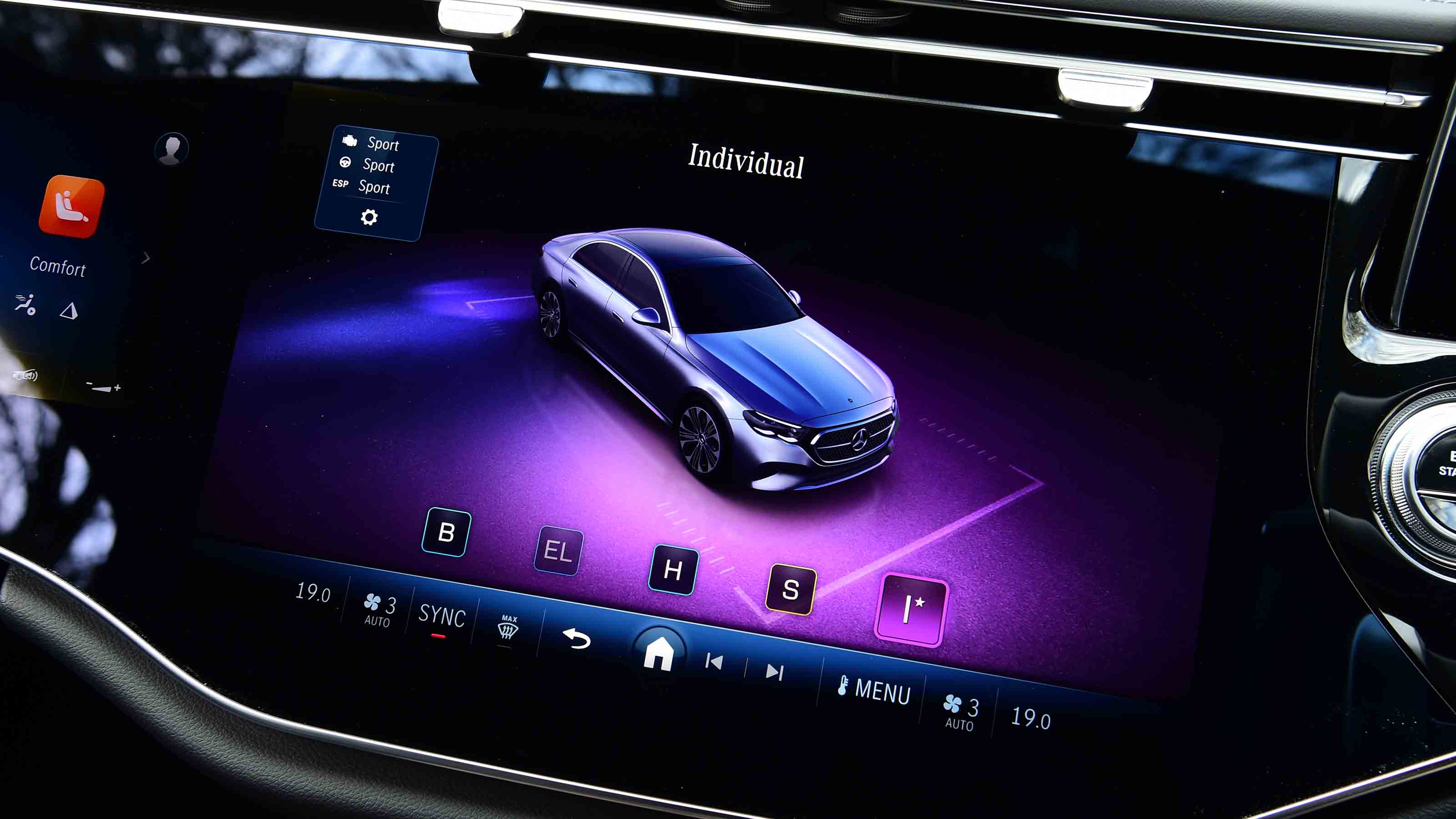 Mercedes E-Class infotainment
