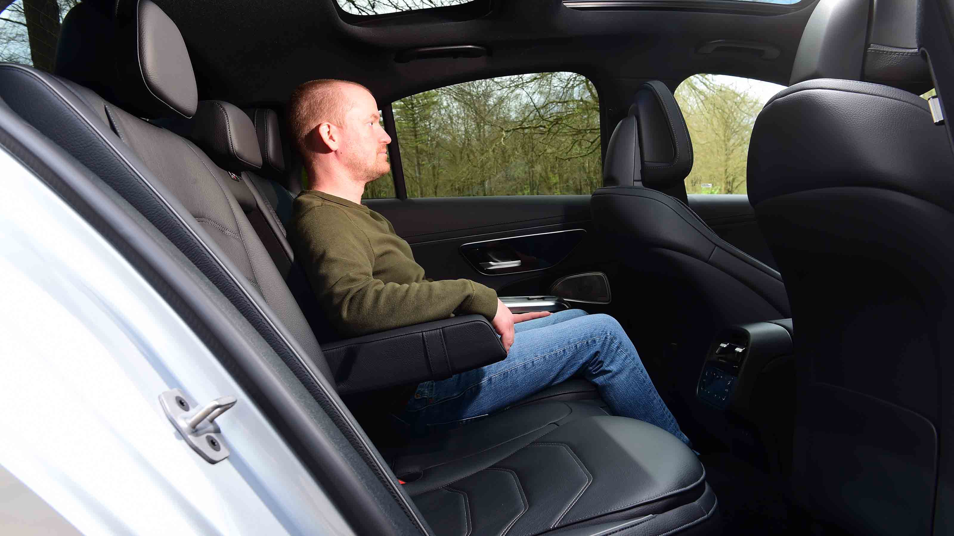Mercedes E-Class rear seats