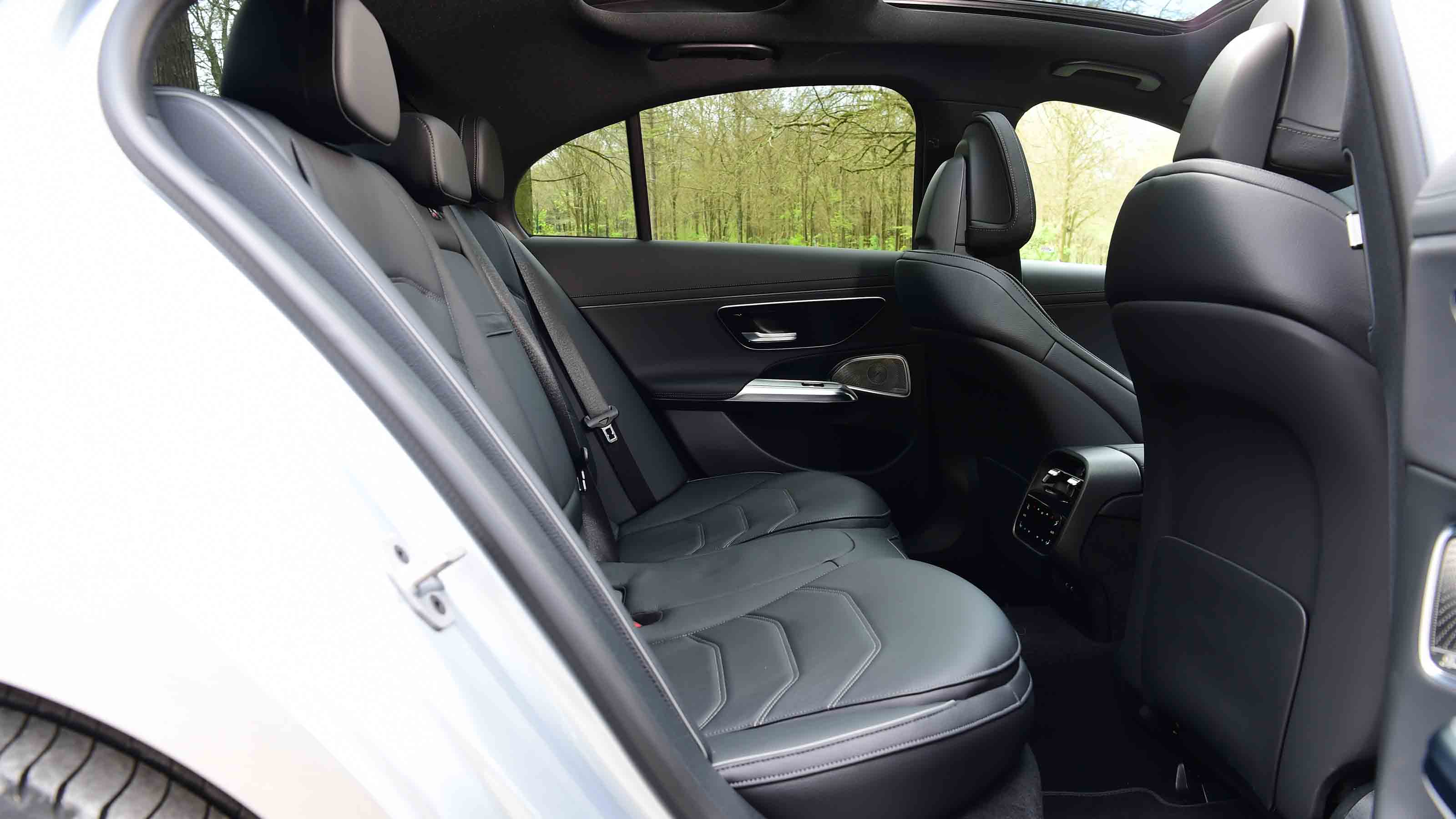 Mercedes E-Class rear seats