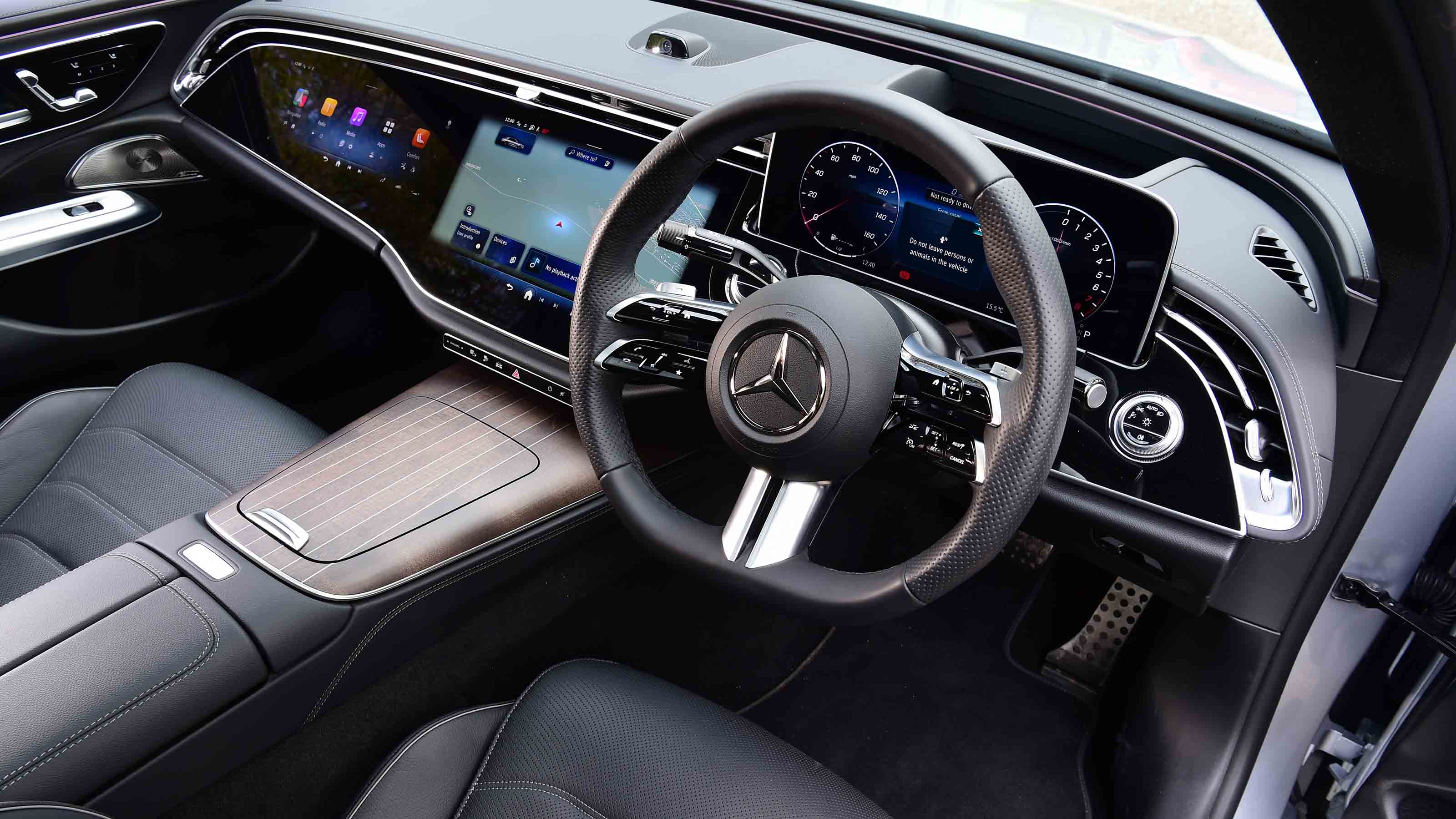 Mercedes E-Class interior