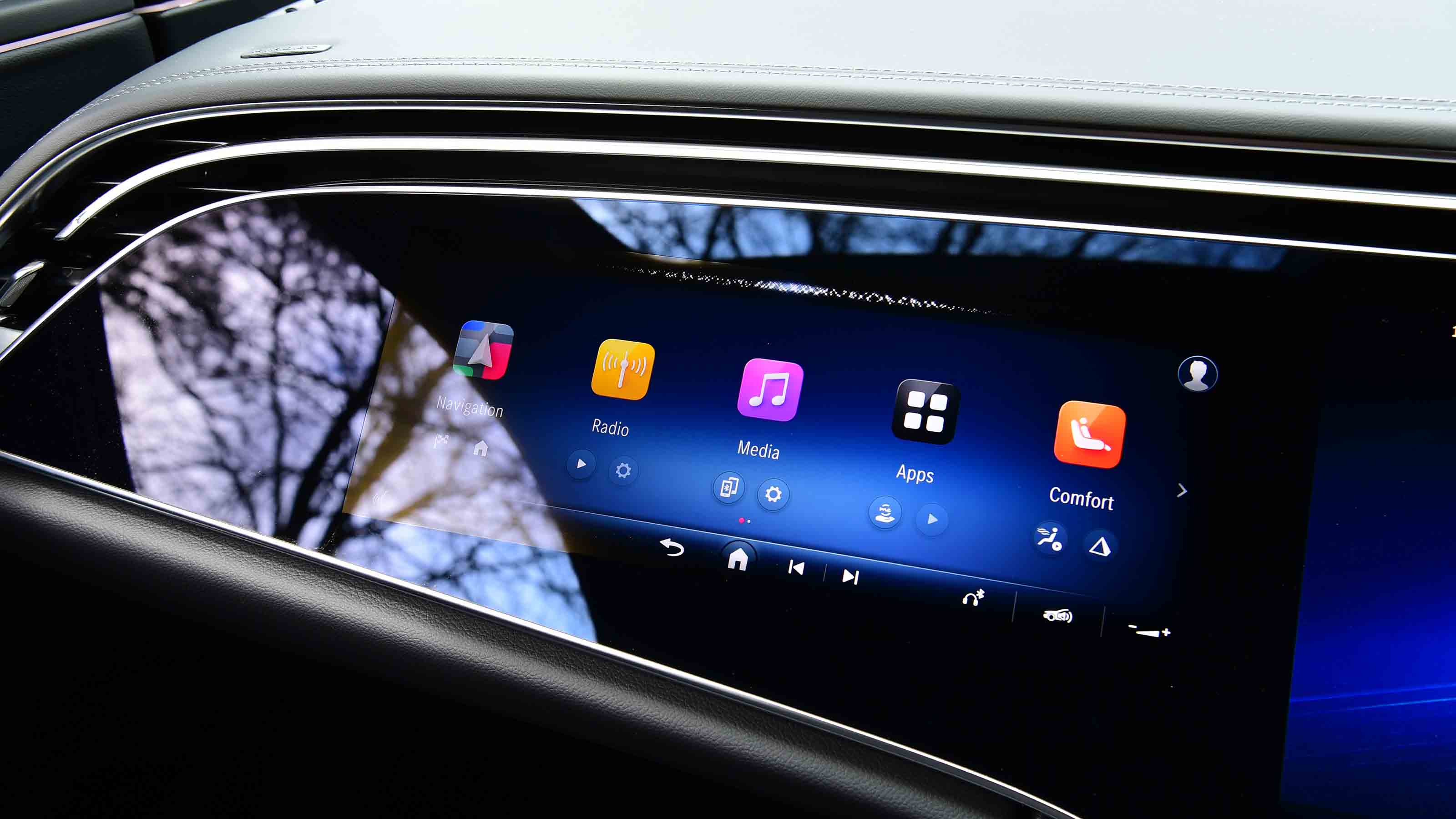 Mercedes E-Class passenger screen