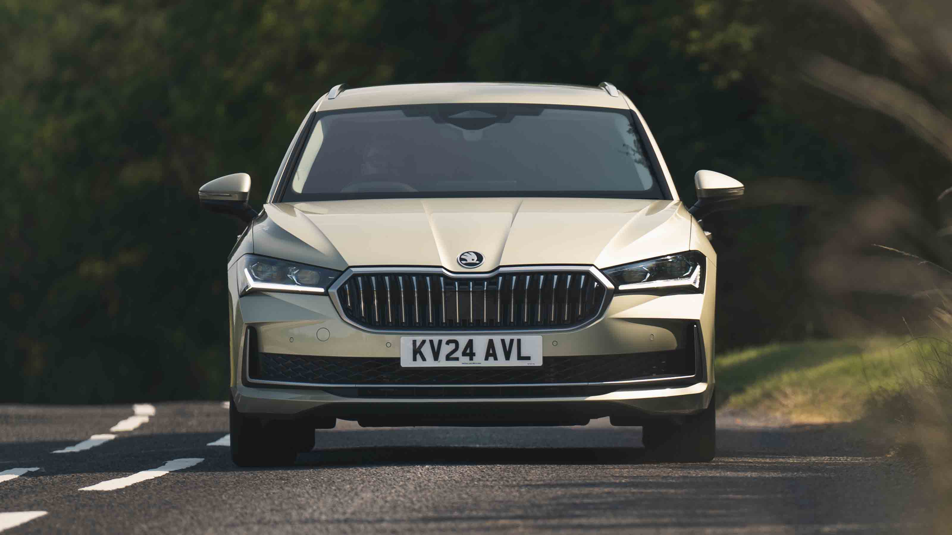 Skoda Superb Estate front driving