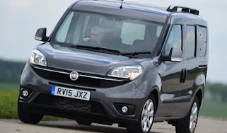 Fiat Doblo cornering