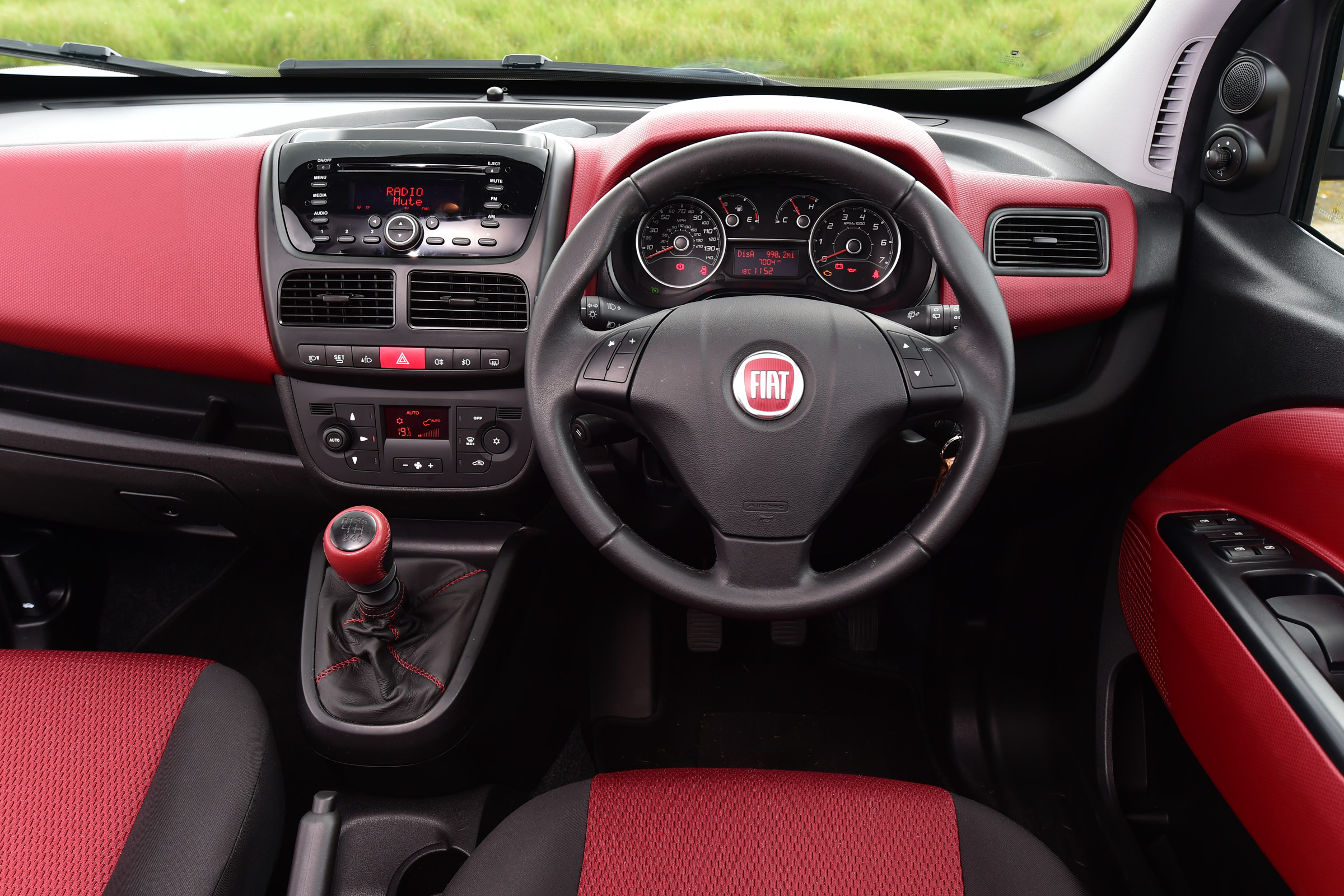 Fiat Doblo interior