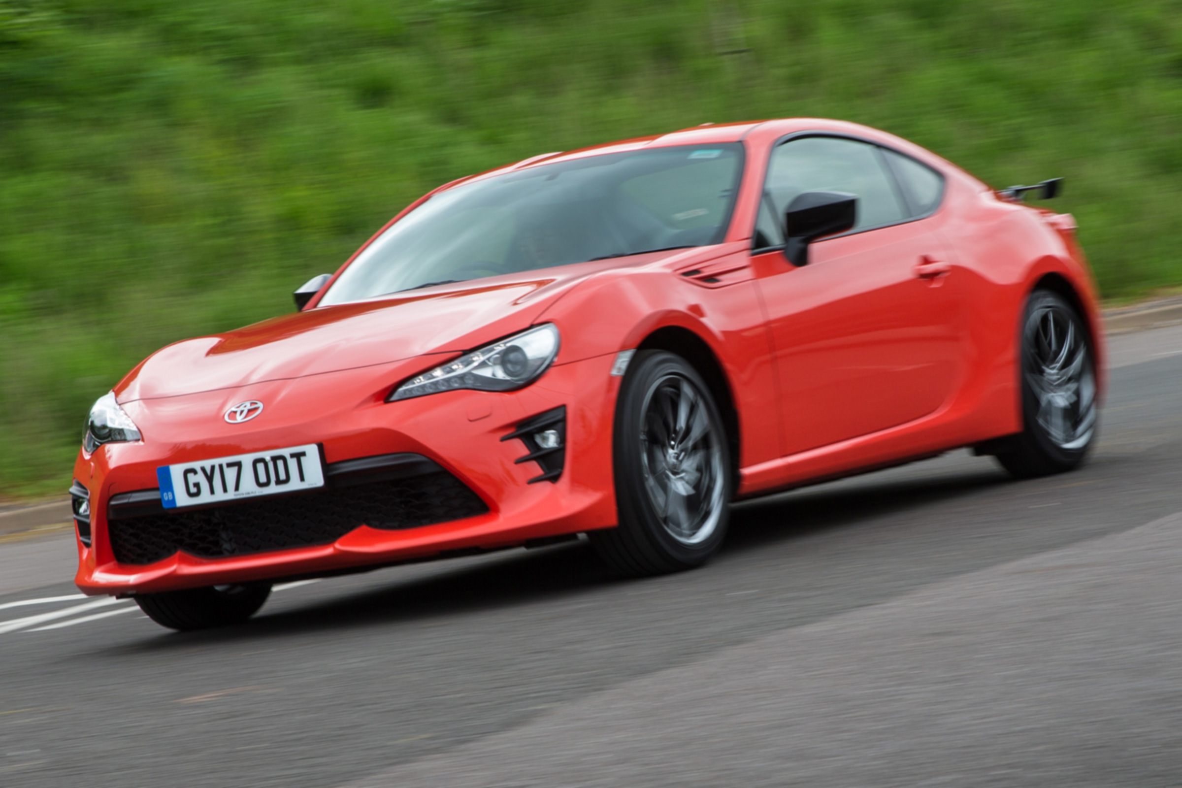 Toyota GT86 front passenger side