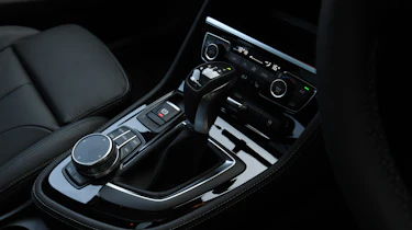 BMW 2 Series Active Tourer MPV centre console