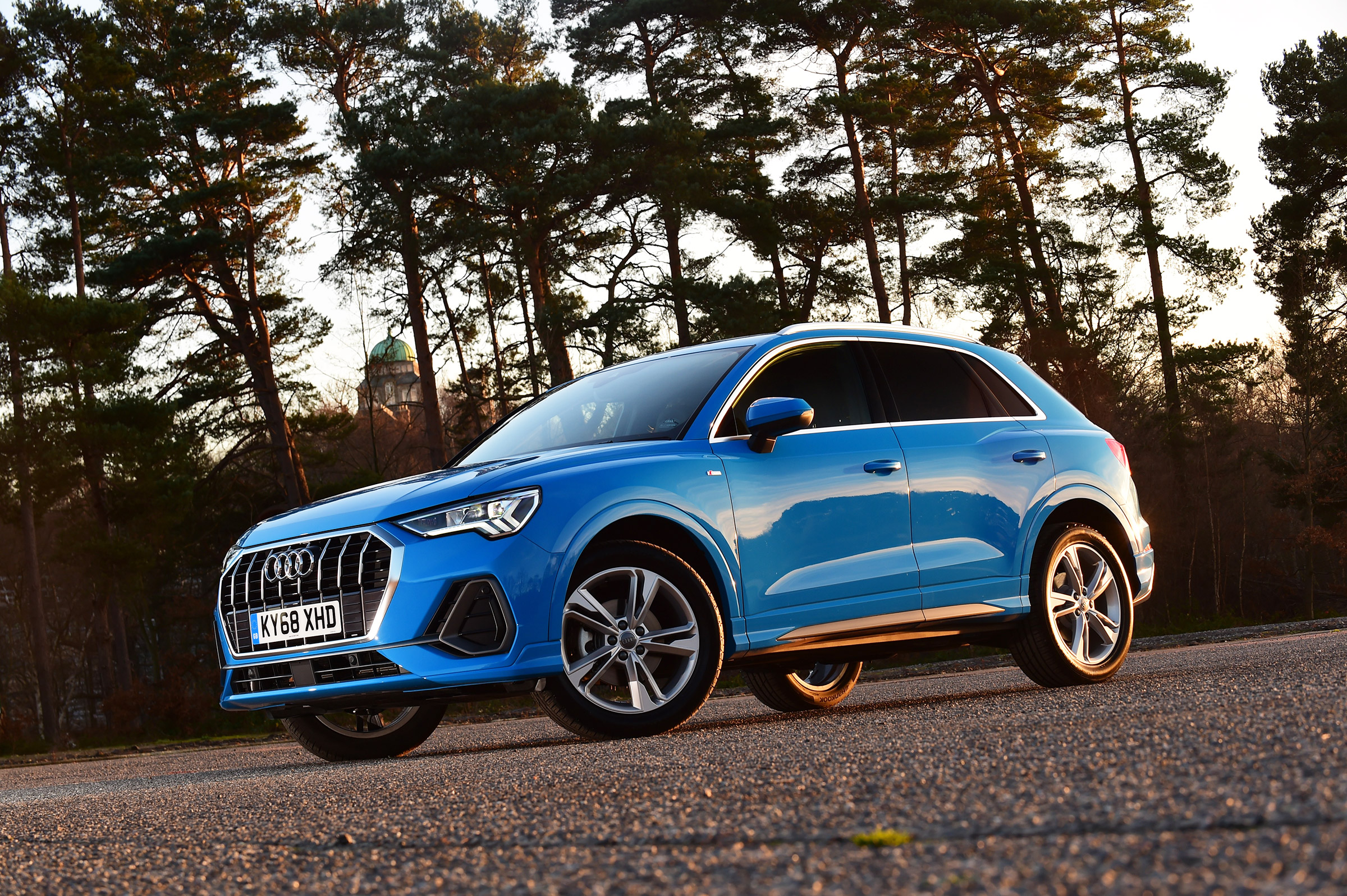 Audi Q3 SUV front 3/4 static