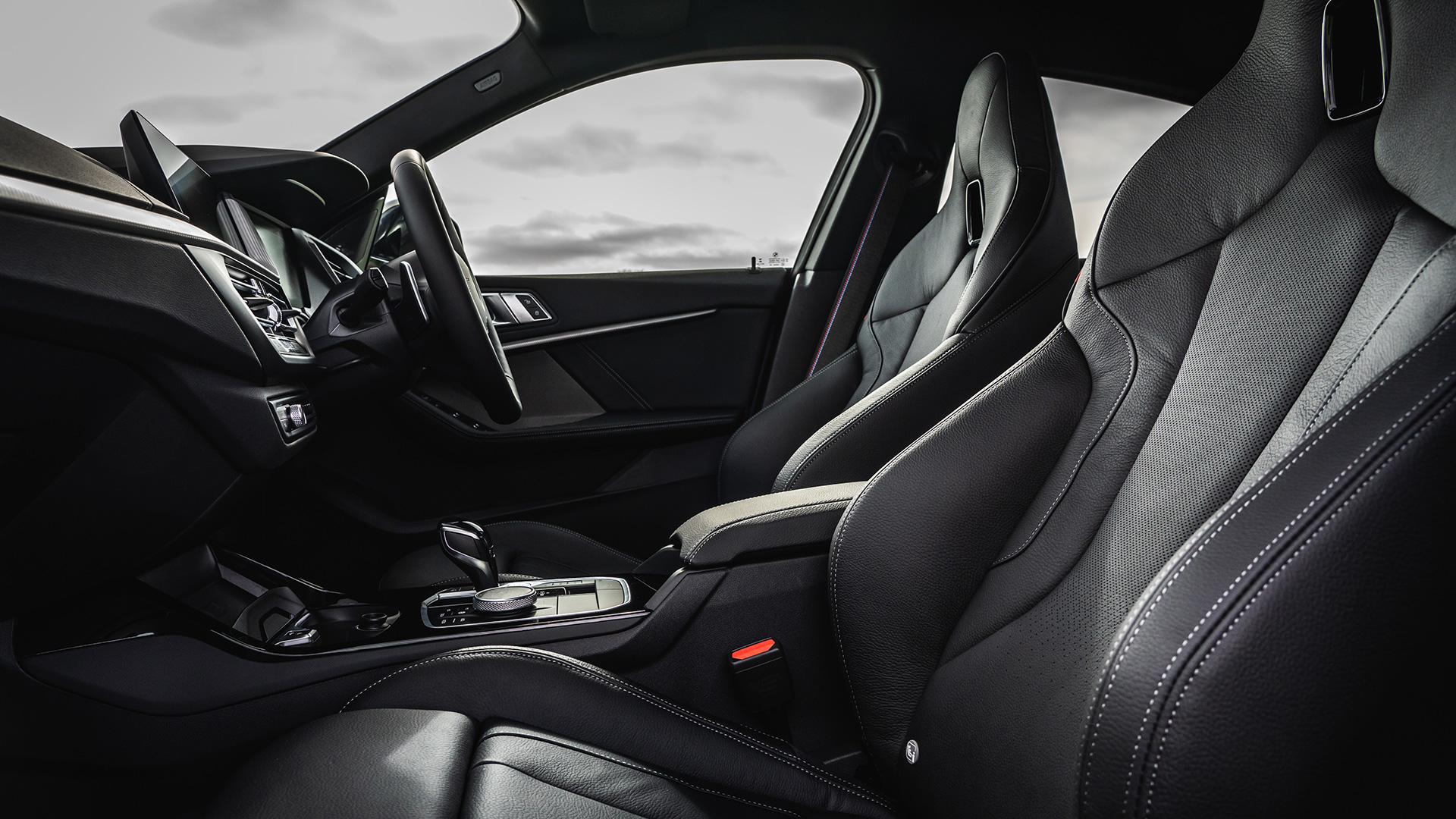 BMW 2 Series Gran Coupe saloon front seats