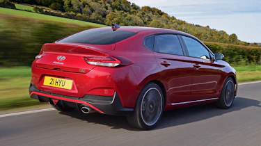 Hyundai i30 Fastback N Line rear 3/4 tracking