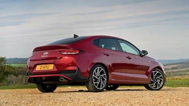 Hyundai i30 Fastback N Line rear 3/4 static