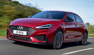 Hyundai i30 Fastback N Line front 3/4 tracking
