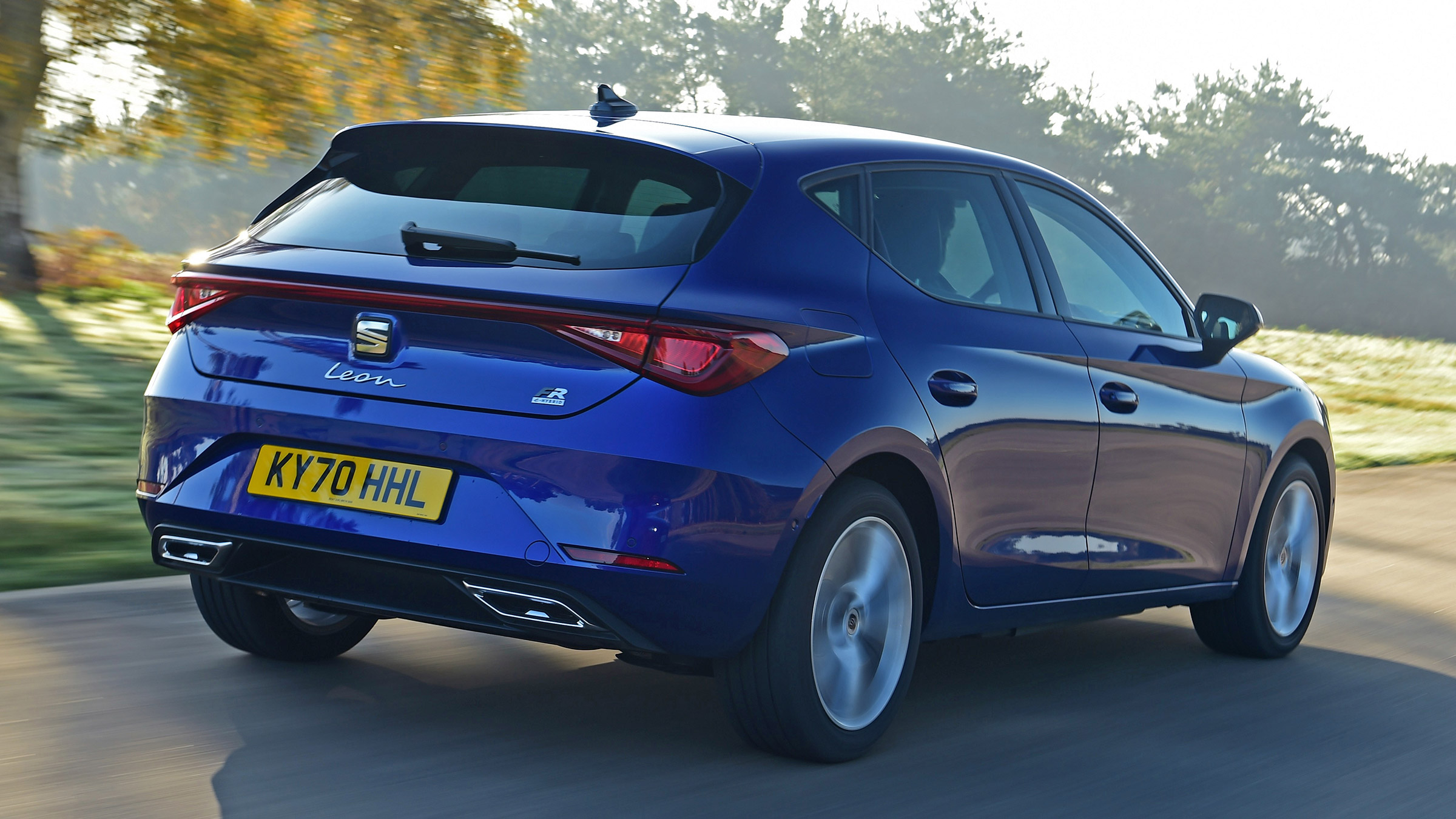 SEAT Leon e-Hybrid hatchback rear 3/4 tracking