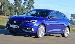 SEAT Leon e-Hybrid hatchback front 3/4 tracking