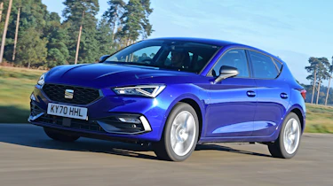 SEAT Leon e-Hybrid hatchback front 3/4 tracking