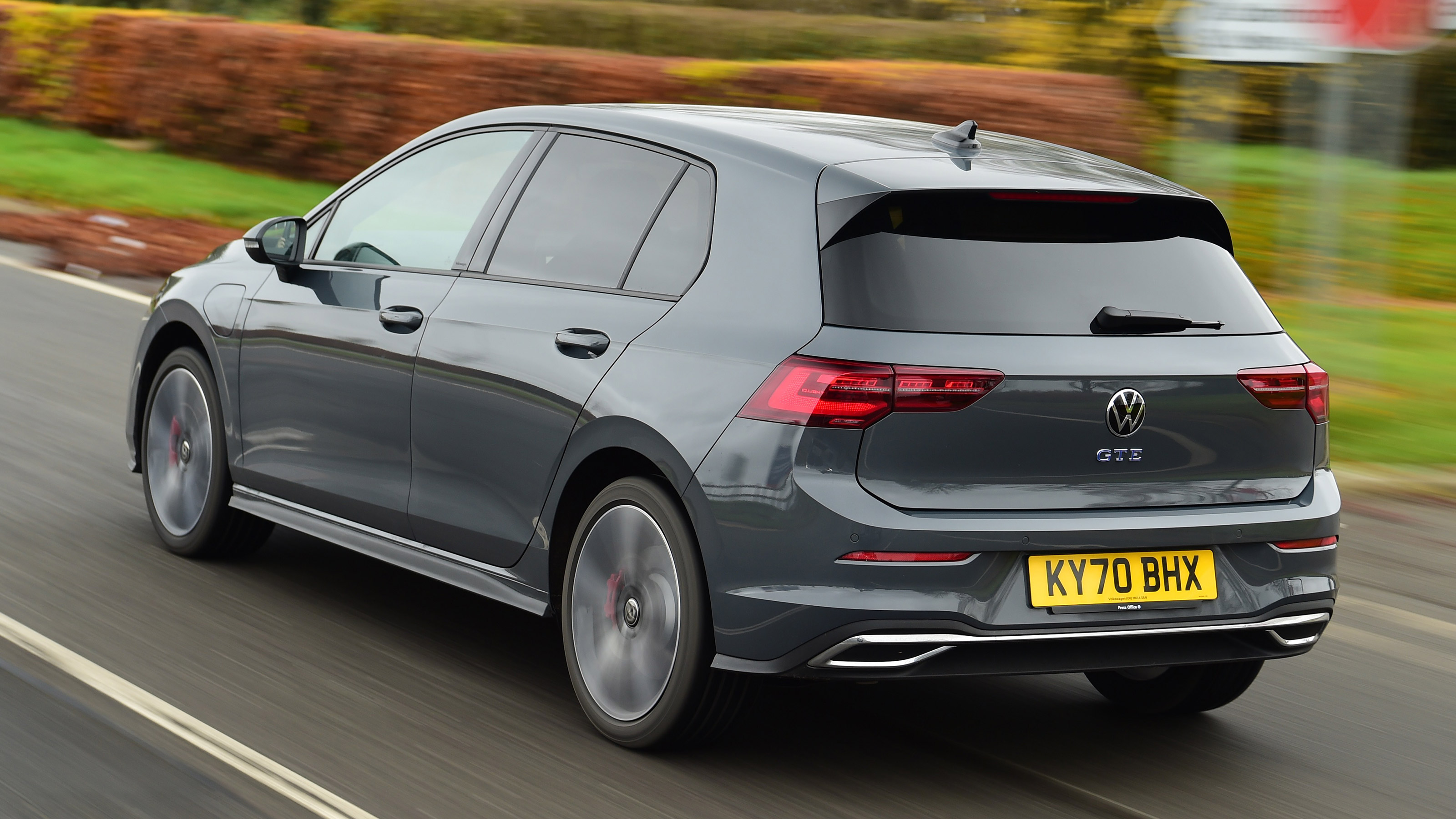 Volkswagen Golf GTE hatchback rear 3/4 tracking