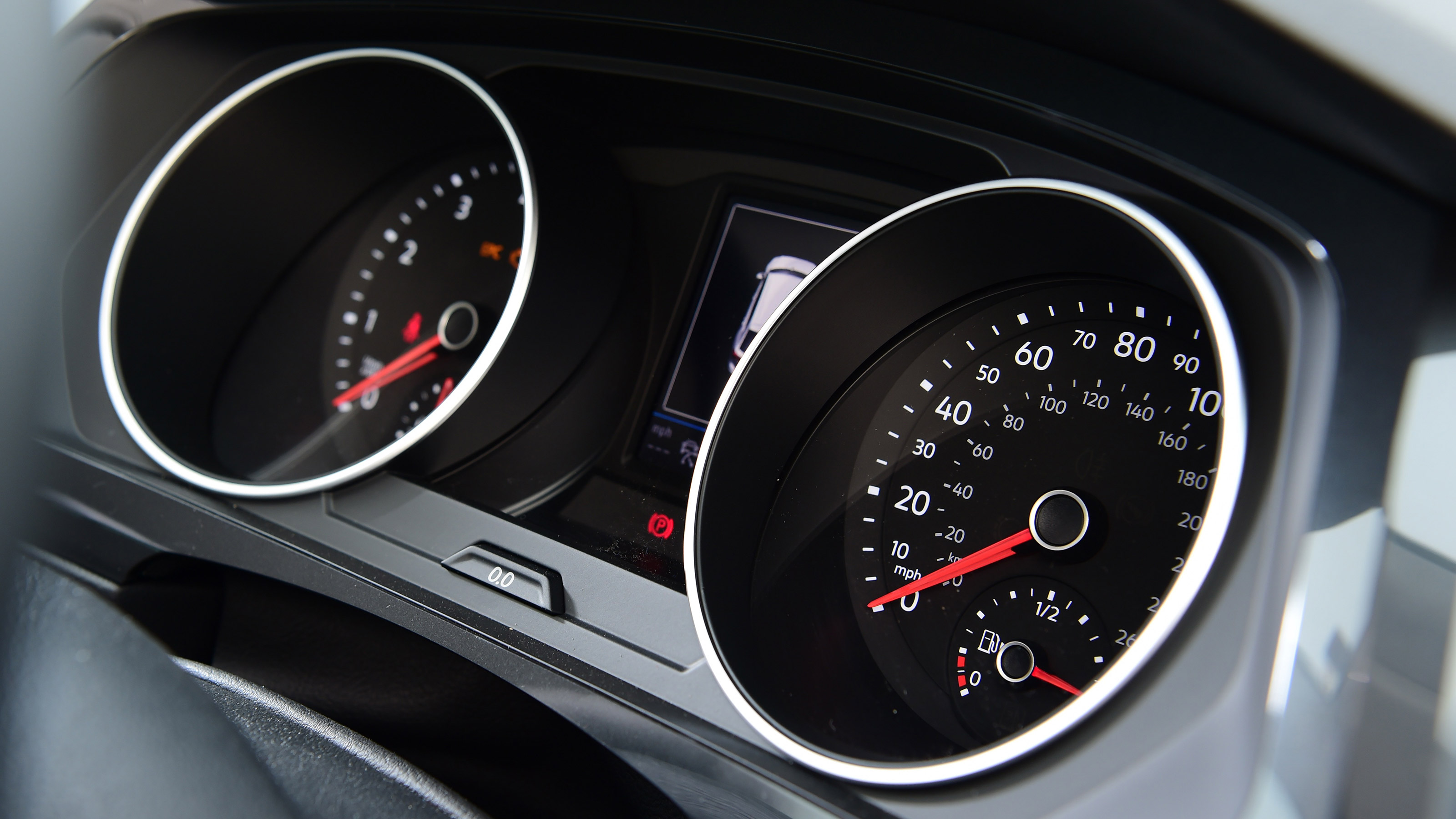 Volkswagen Tiguan SUV instruments