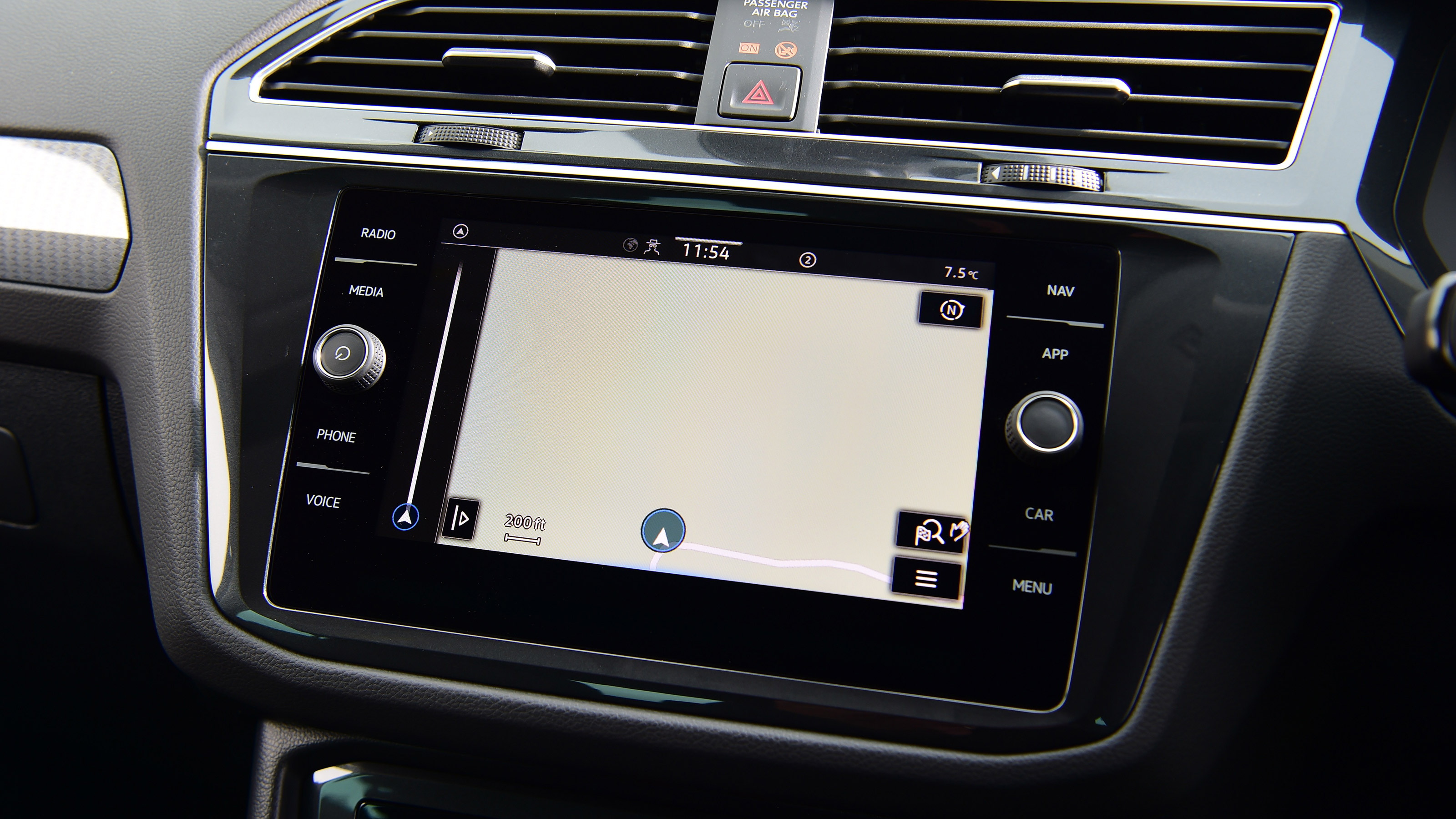 Volkswagen Tiguan SUV navigation