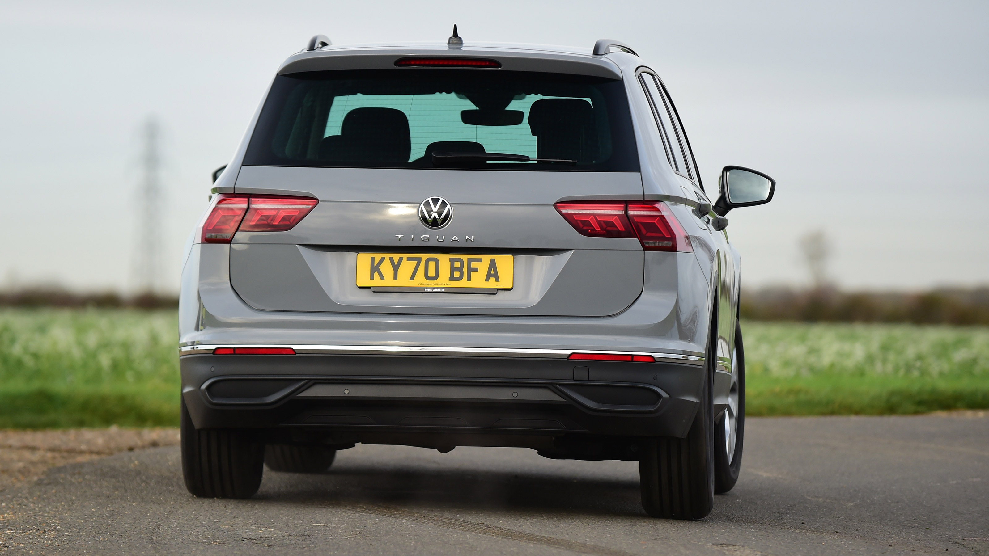 Volkswagen Tiguan SUV rear cornering