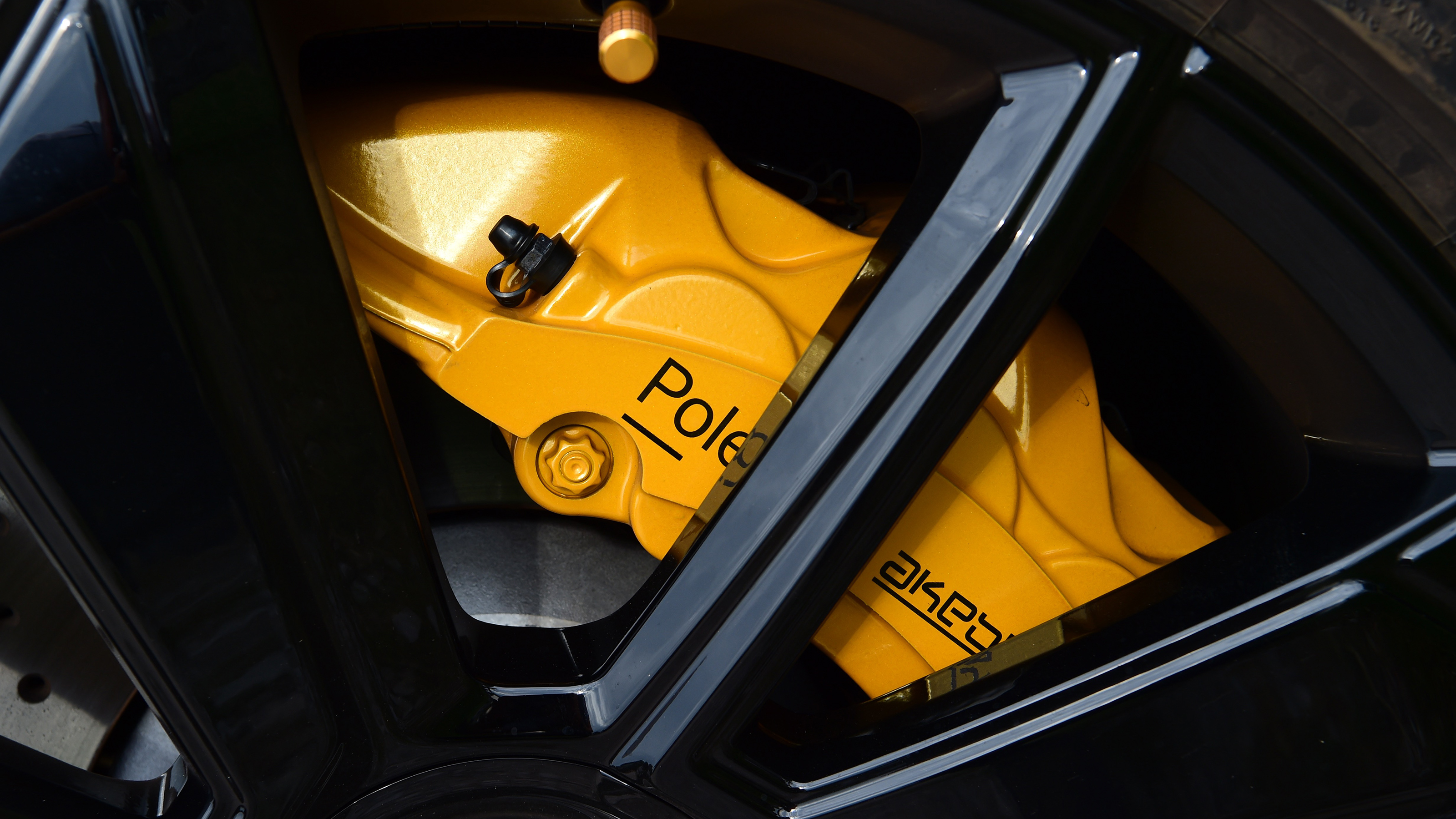 Polestar 1 coupe brakes