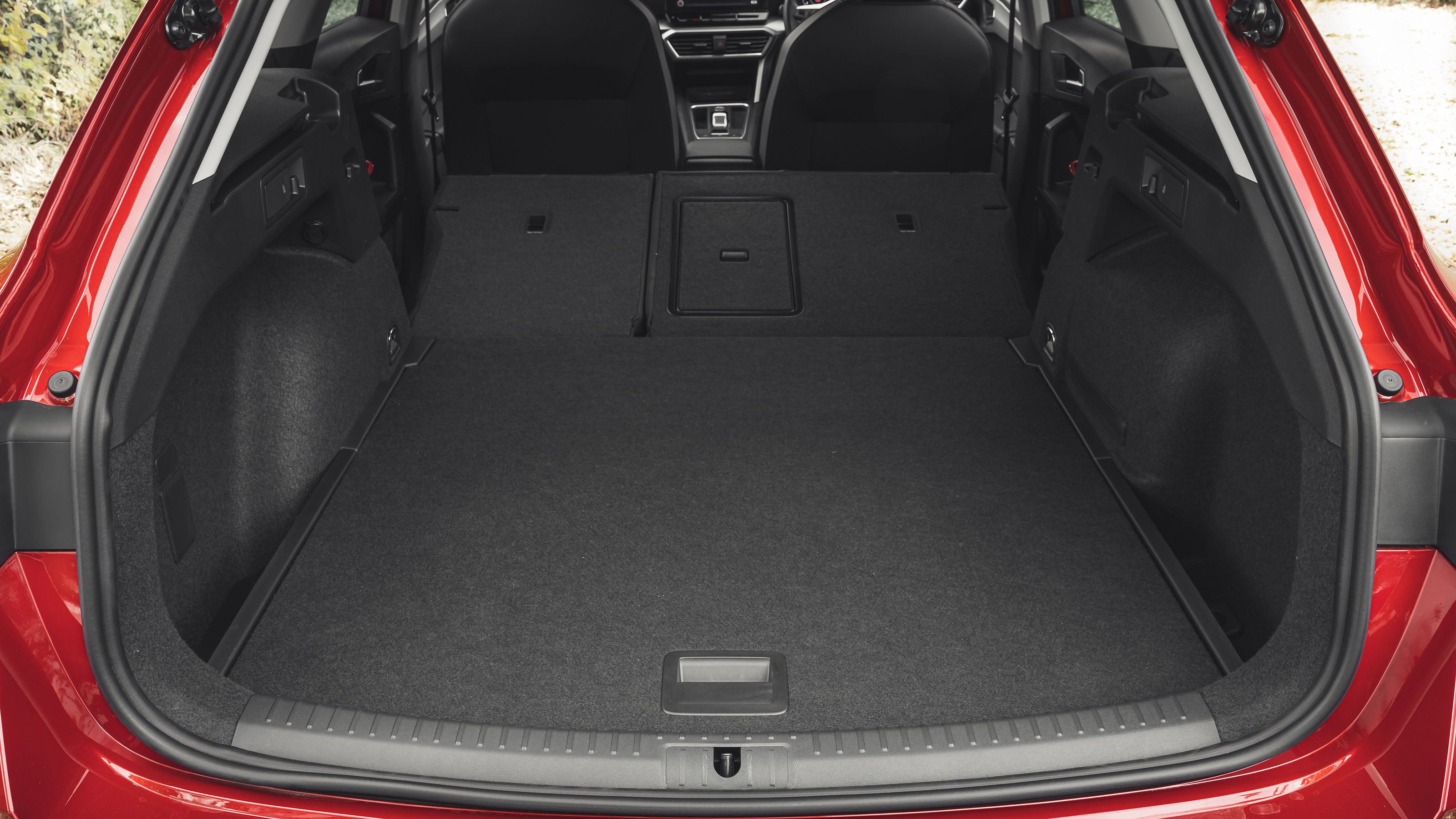 SEAT Leon Estate boot seats folded