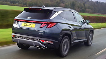 Hyundai Tucson SUV rear 3/4 tracking