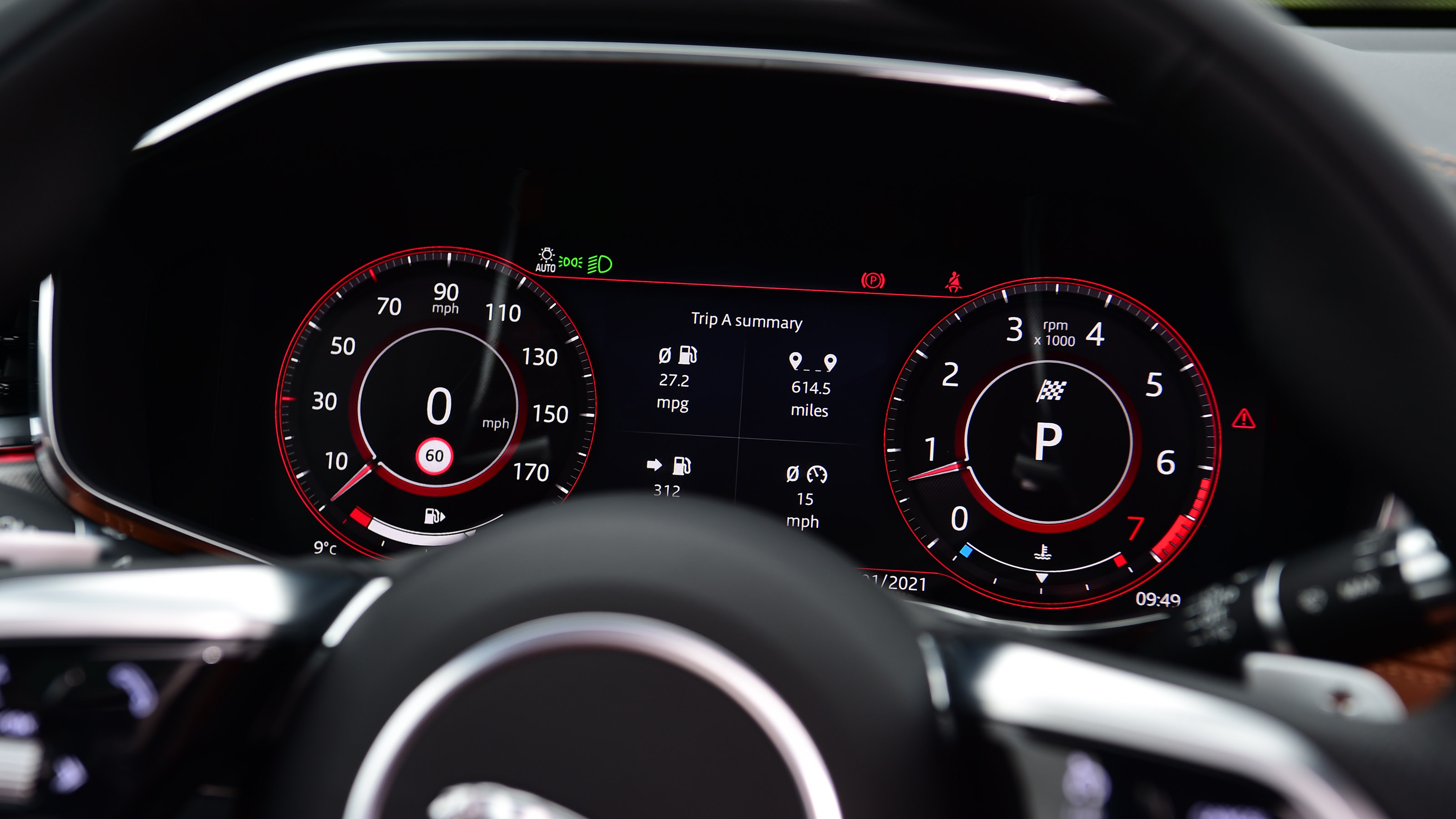 Jaguar XF saloon digital instruments