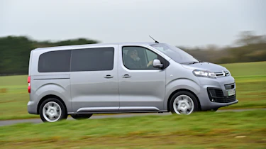 Citroen SpaceTourer MPV right panning