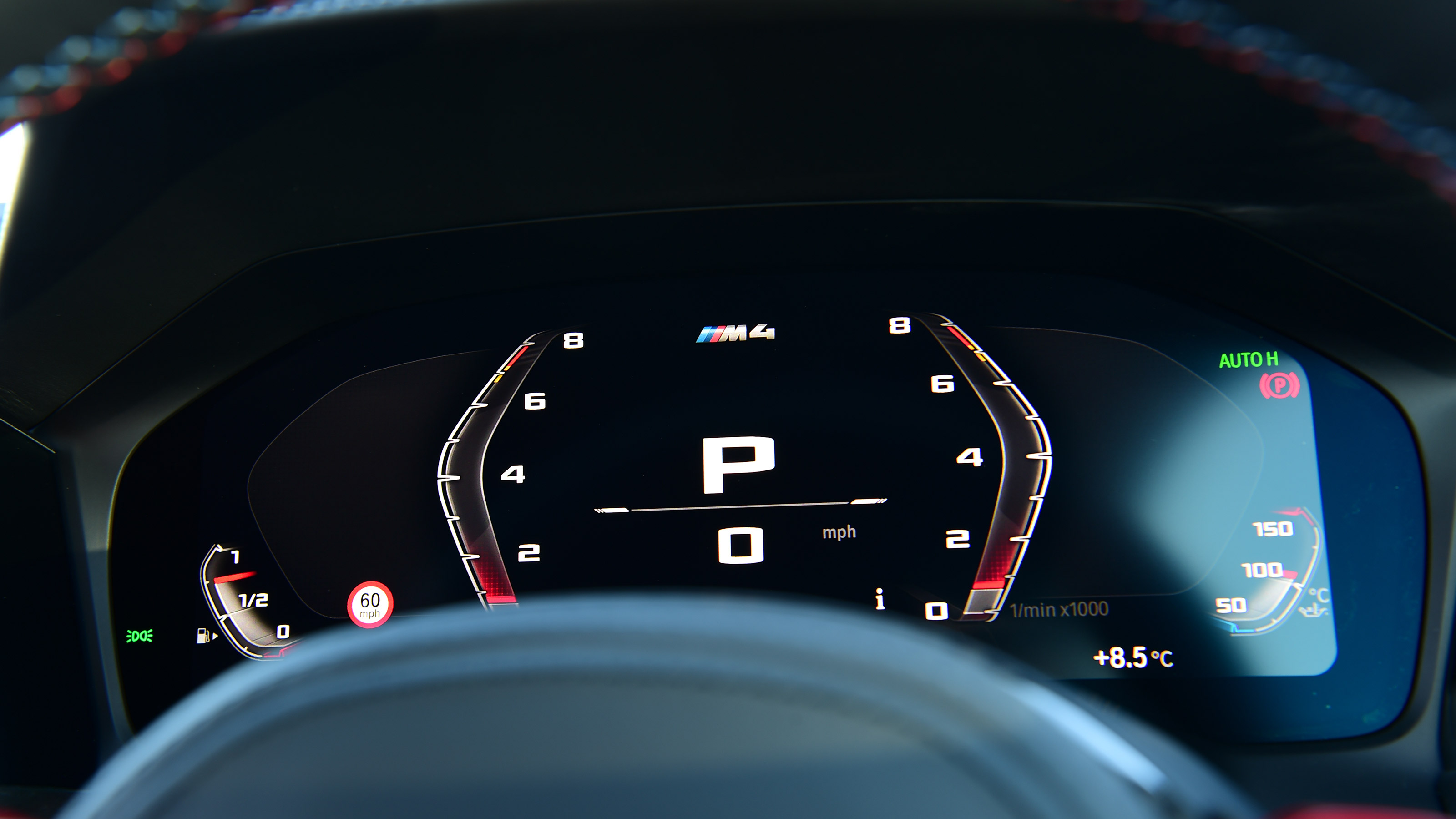 BMW M4 Coupe instrument display