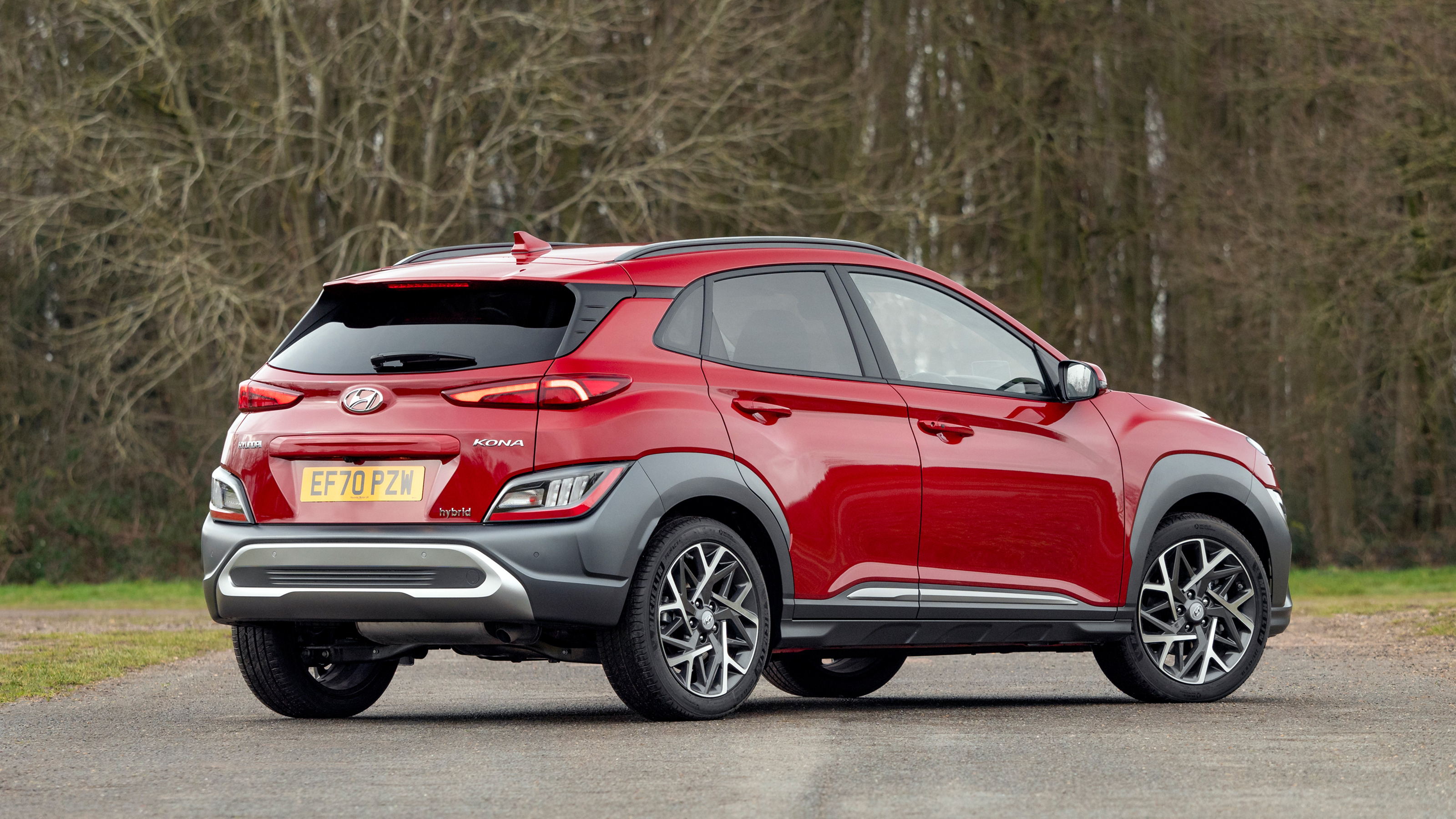 Hyundai Kona Hybrid SUV rear 3/4 static