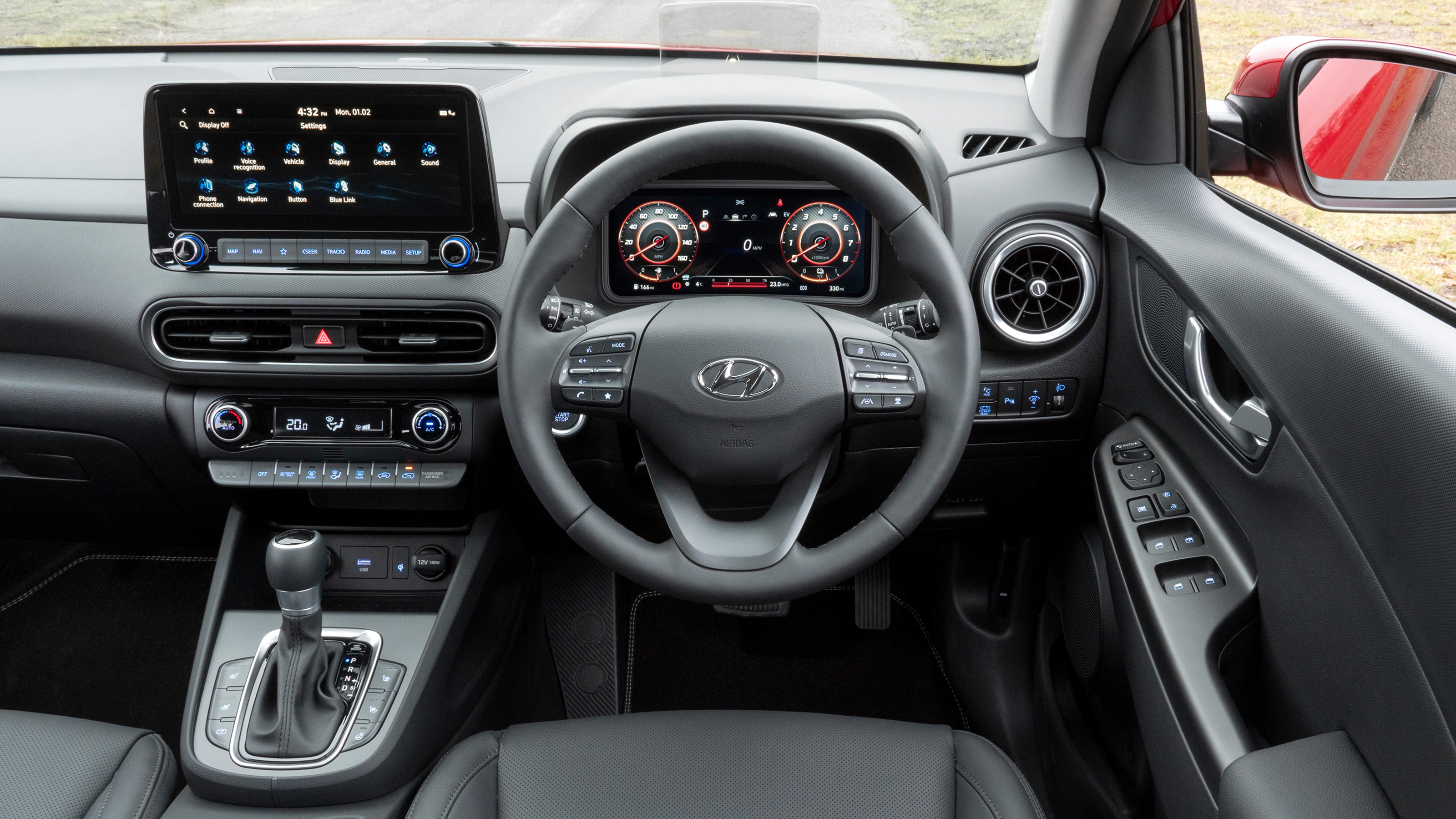 Hyundai Kona Hybrid SUV interior