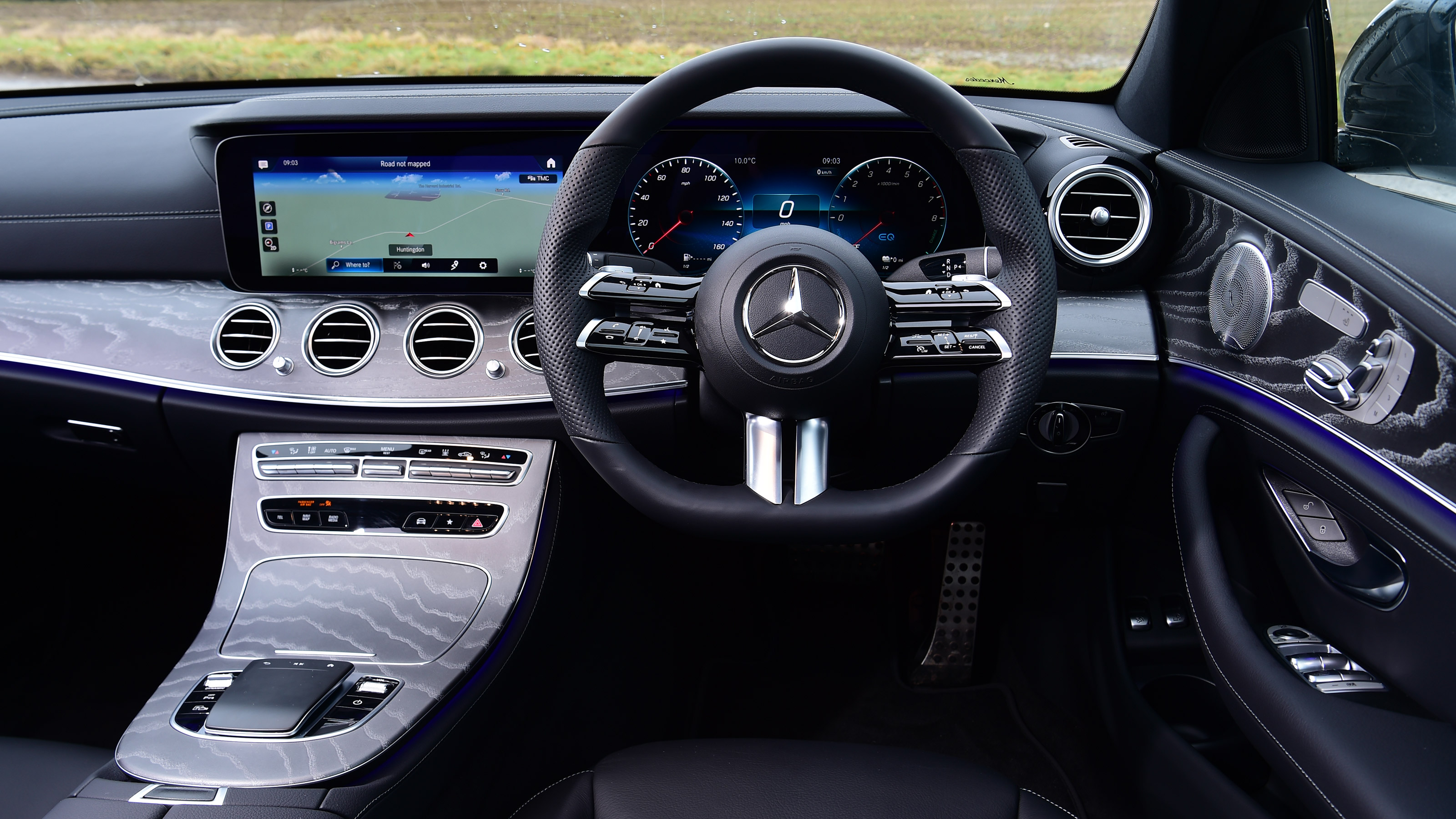 Mercedes E-Class hybrid interior