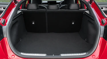 2021 Kia Stinger boot - straight on