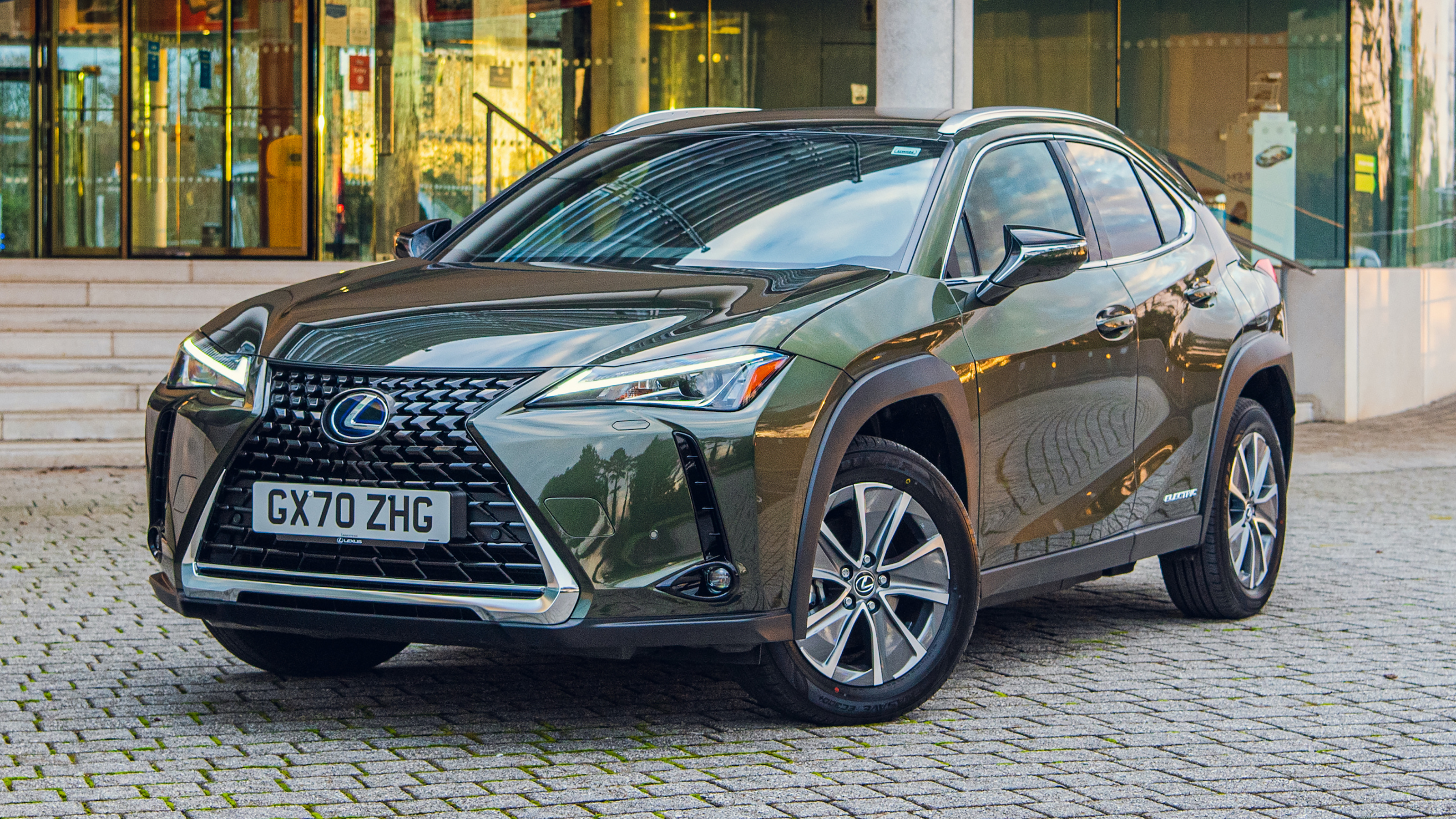 Lexus UX 300e SUV front 3/4 static