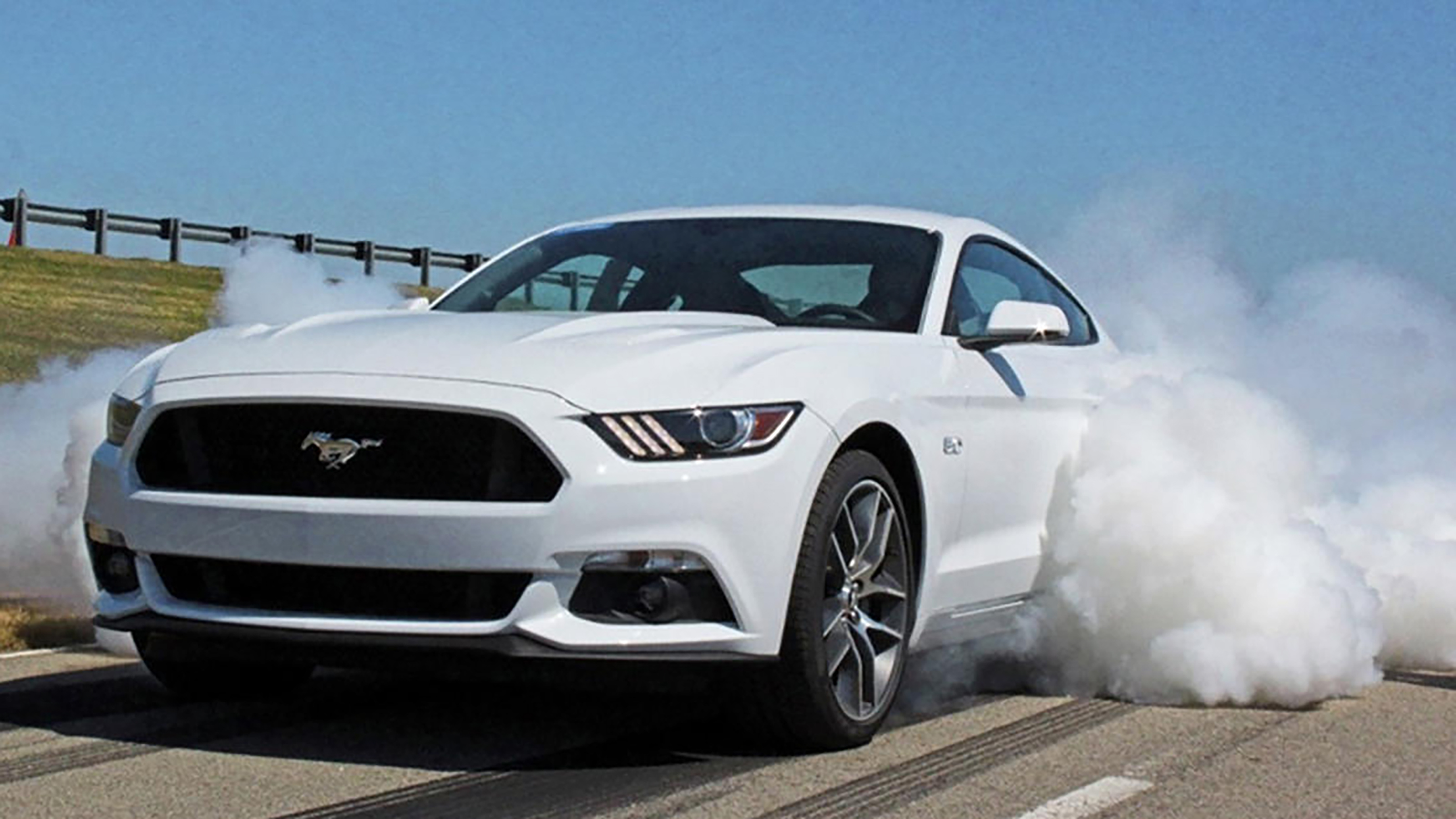 Mustang tyre smoke