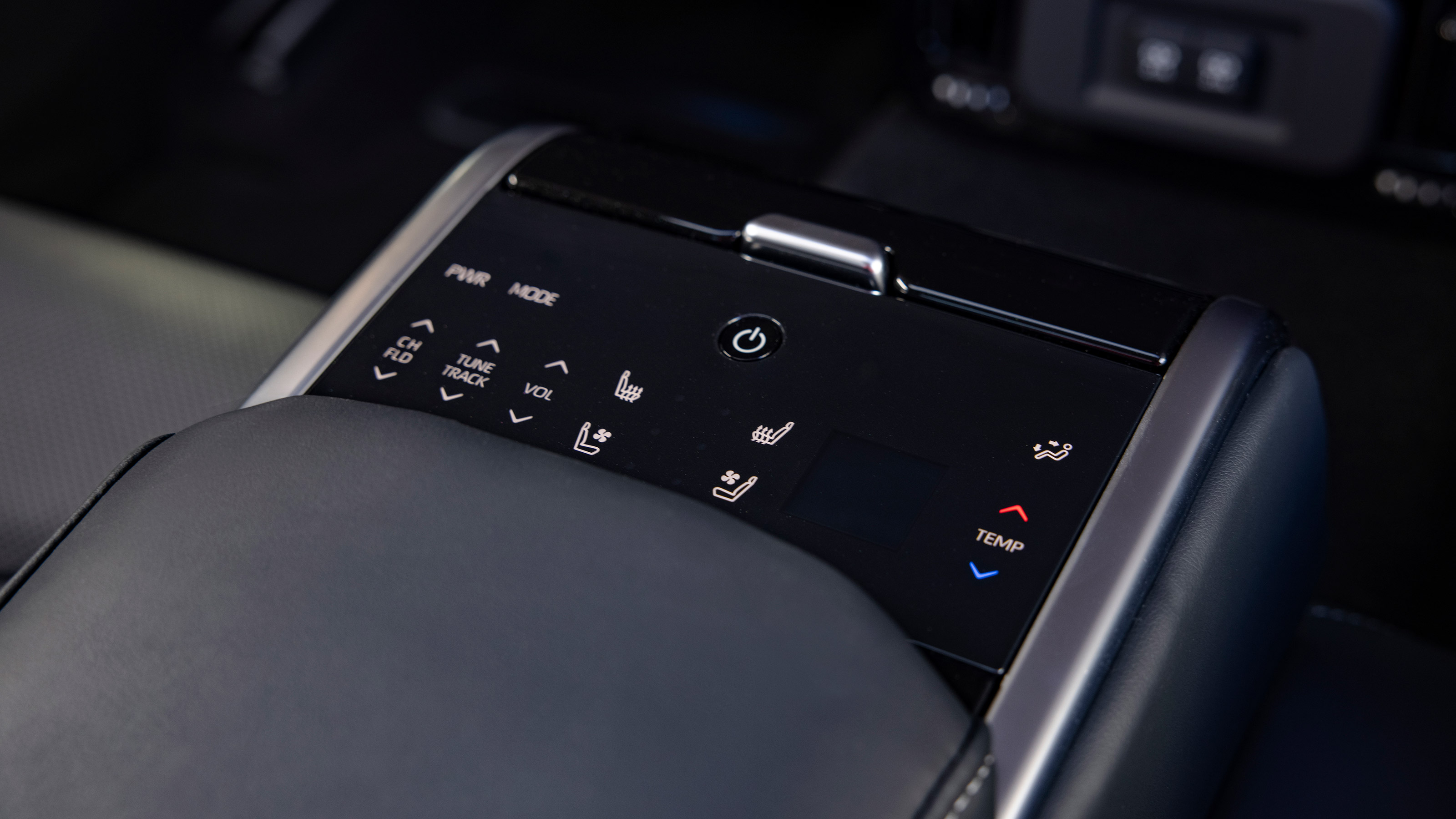 Toyota Mirai saloon switches