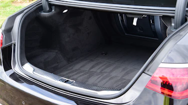 Mercedes S-Class saloon boot