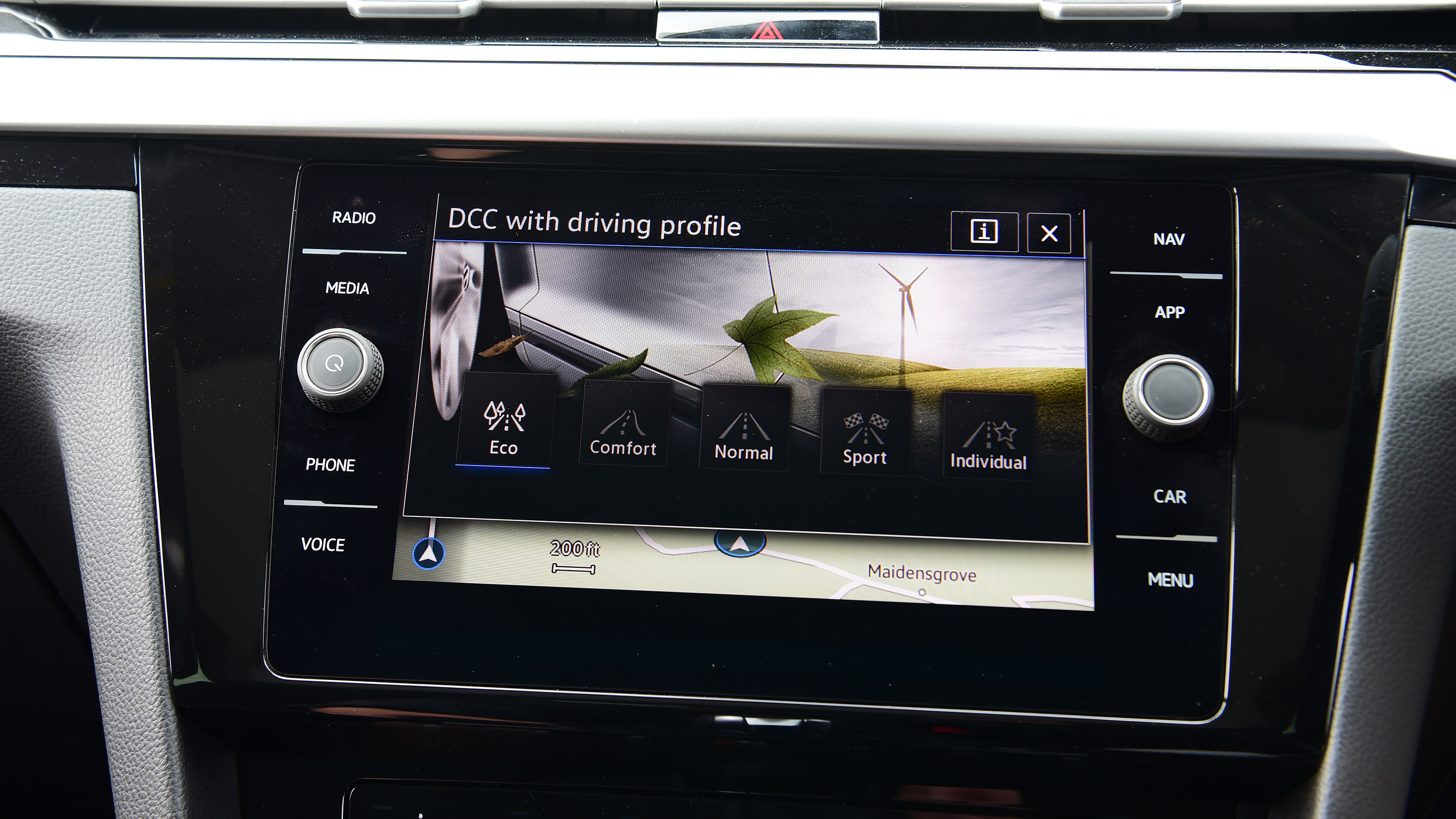 Volkswagen Arteon screen