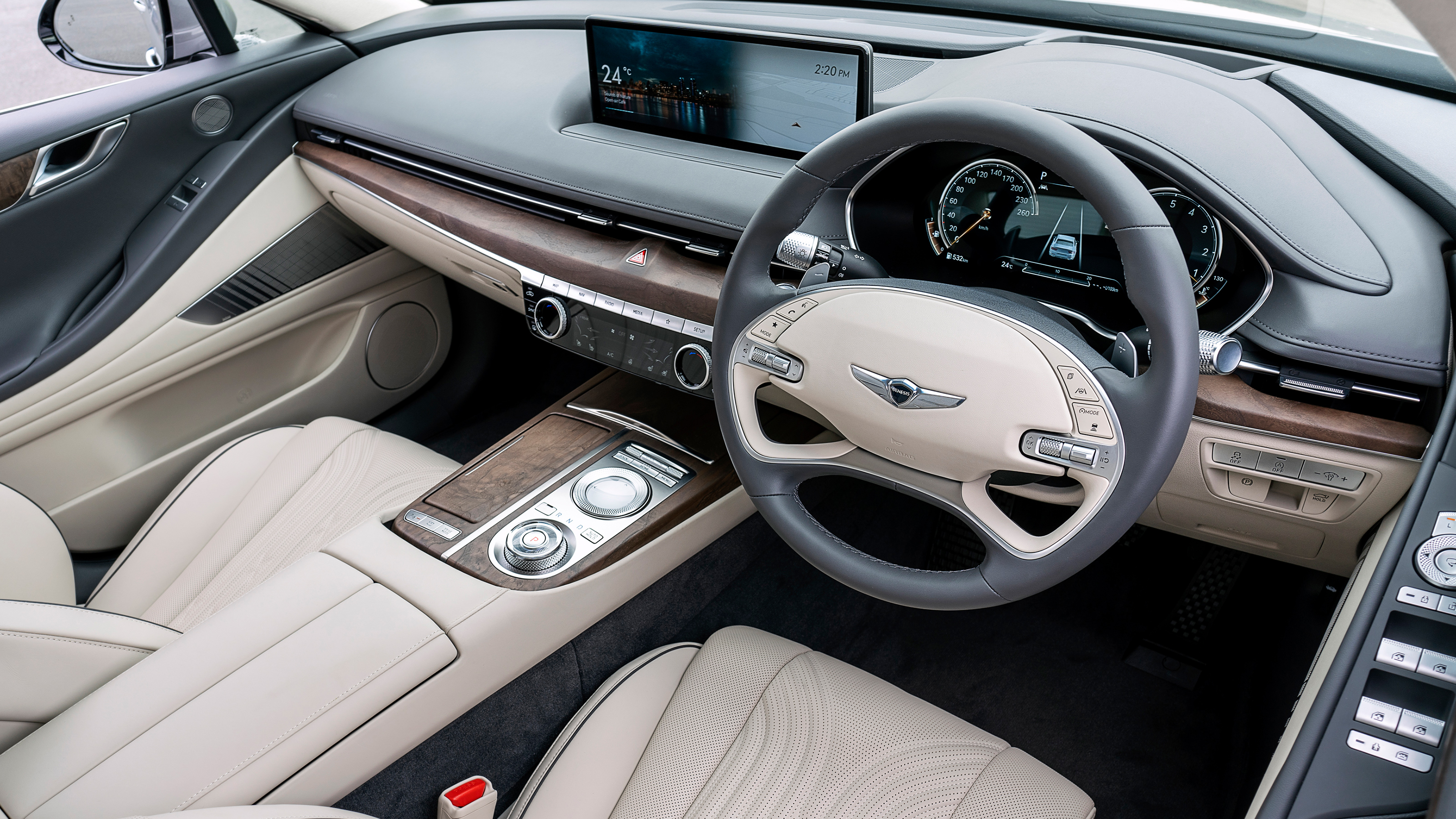 Genesis G80 saloon interior