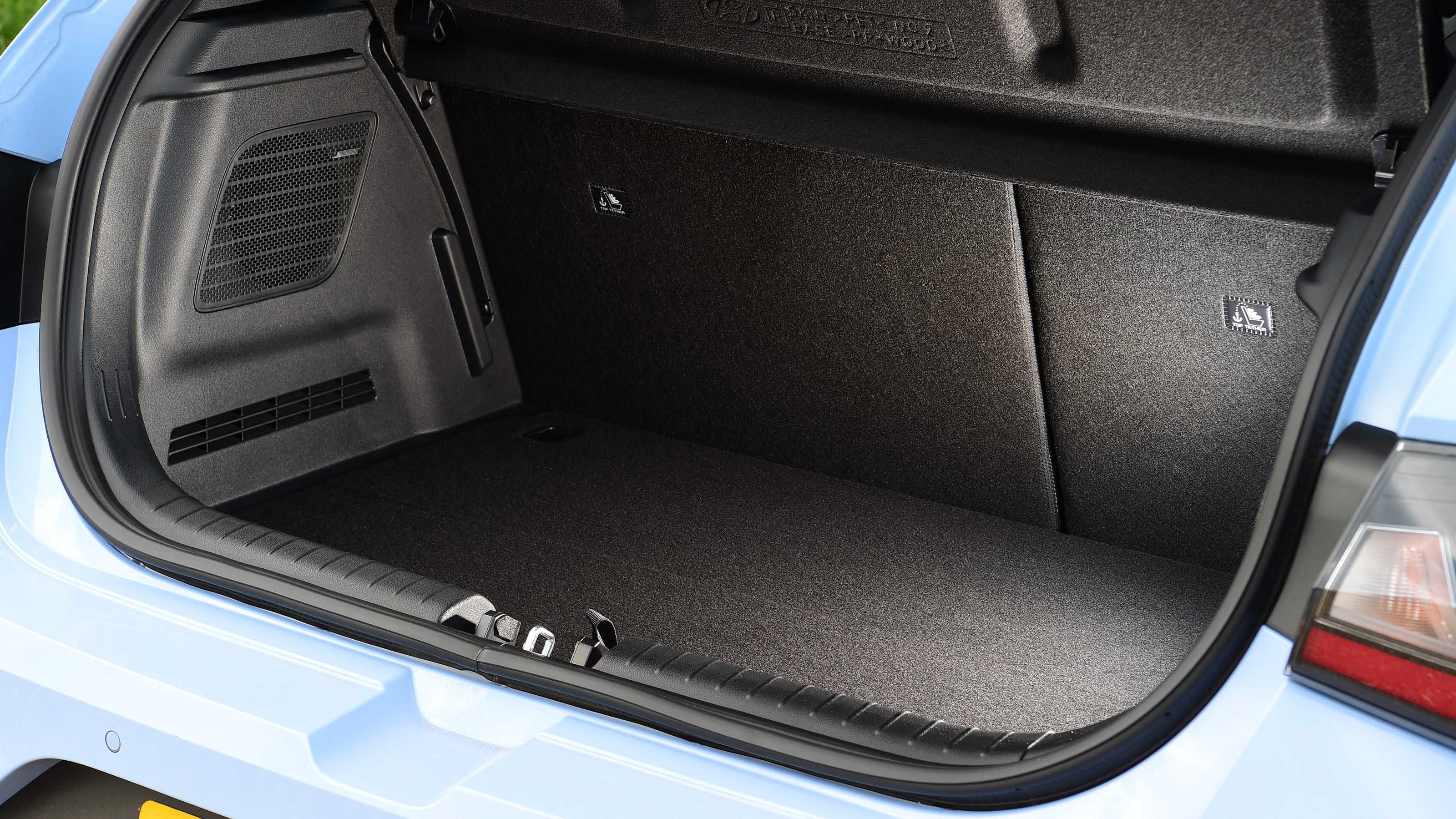 Hyundai i20 N hatchback boot
