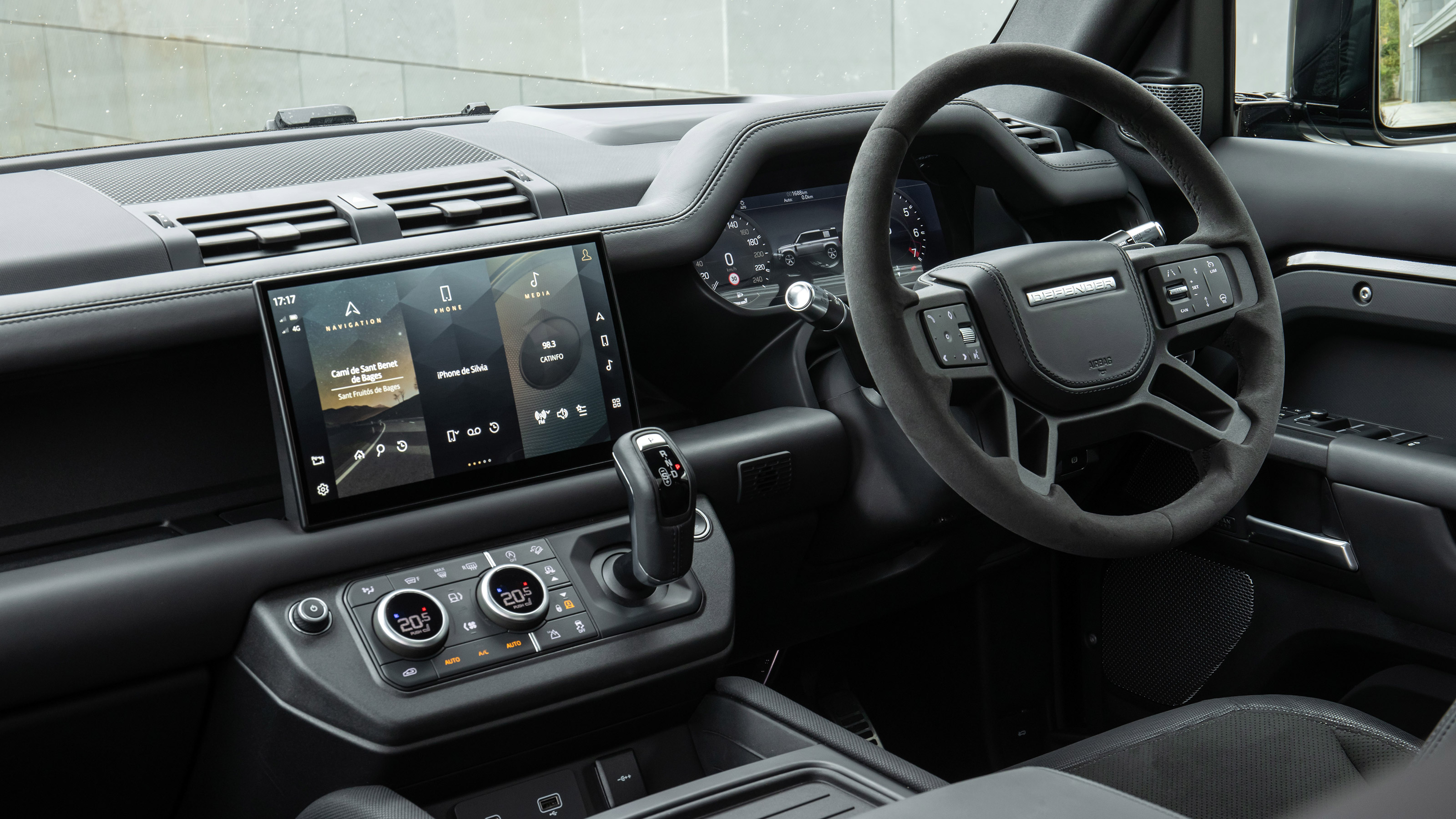 Land Rover Defender V8 SUV interior