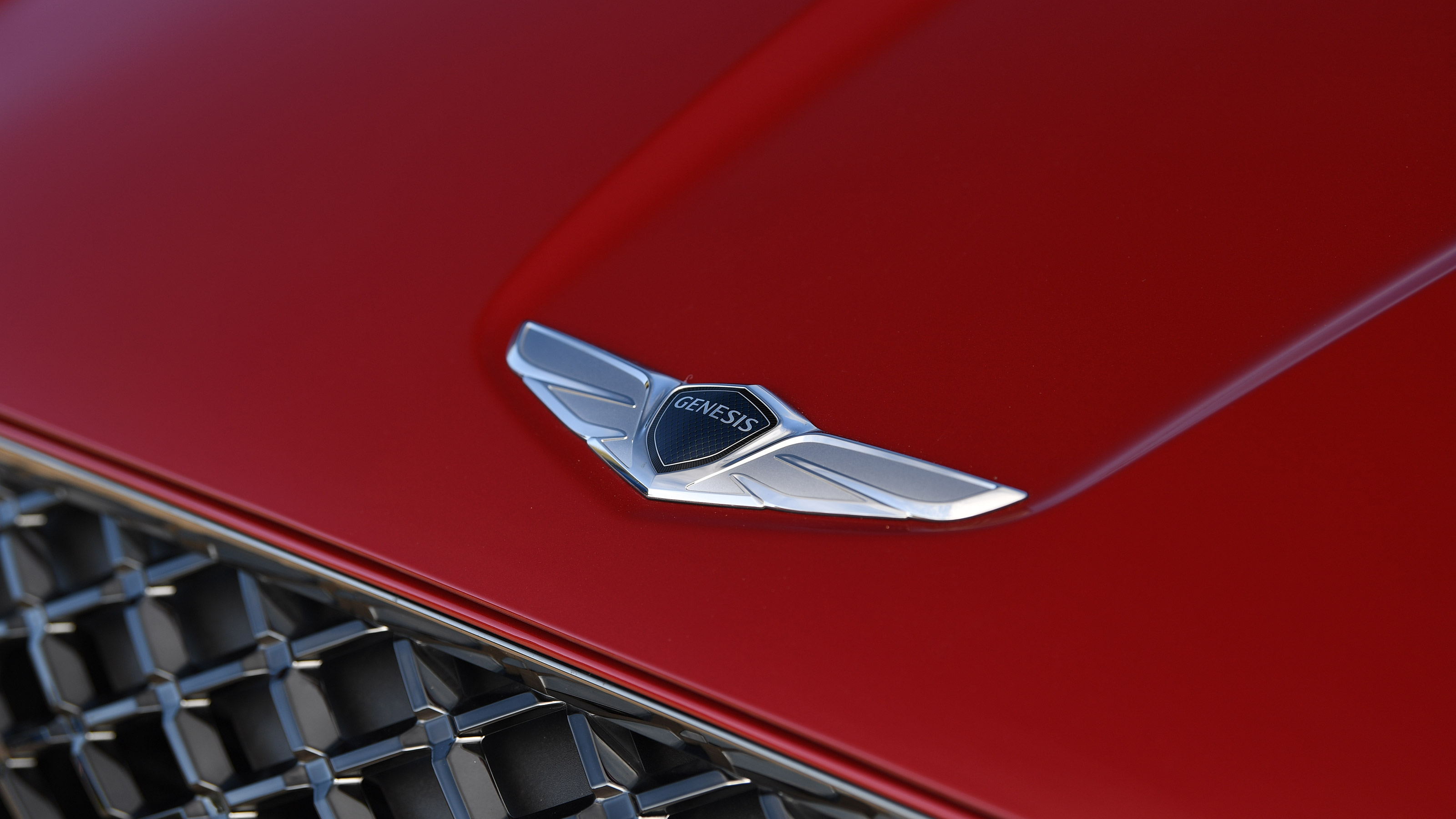 Genesis GV70 SUV bonnet