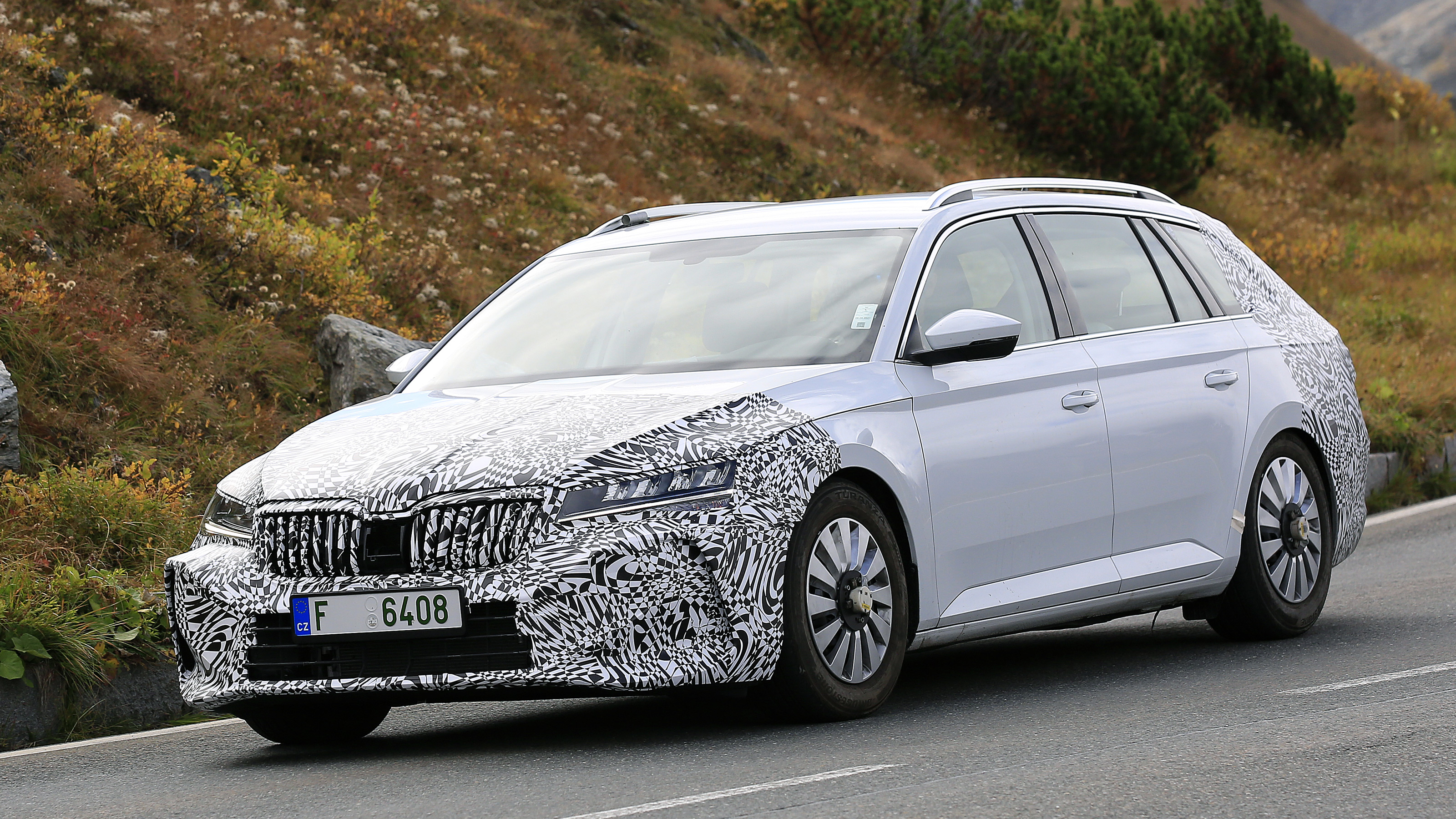 2023 skoda superb prototype