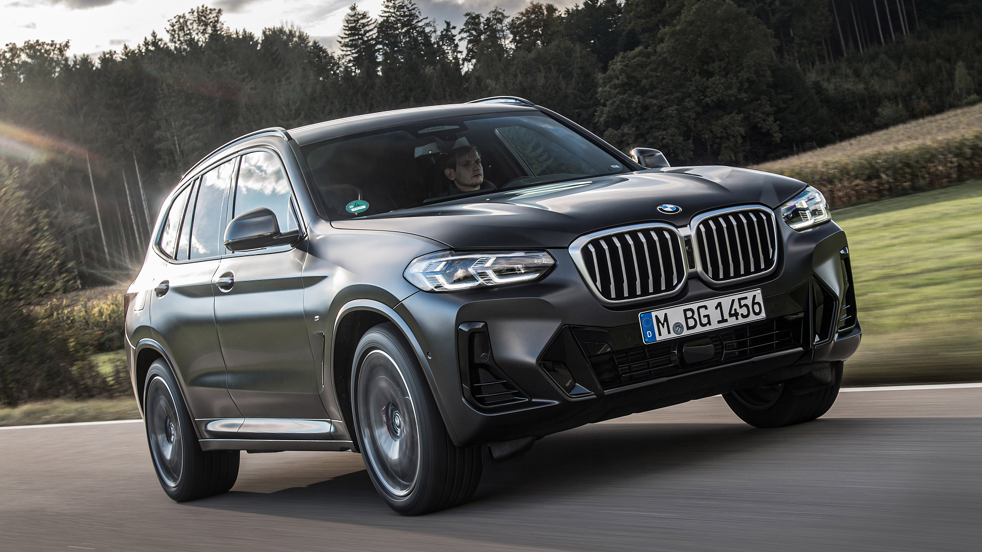 BMW X3 SUV front tracking