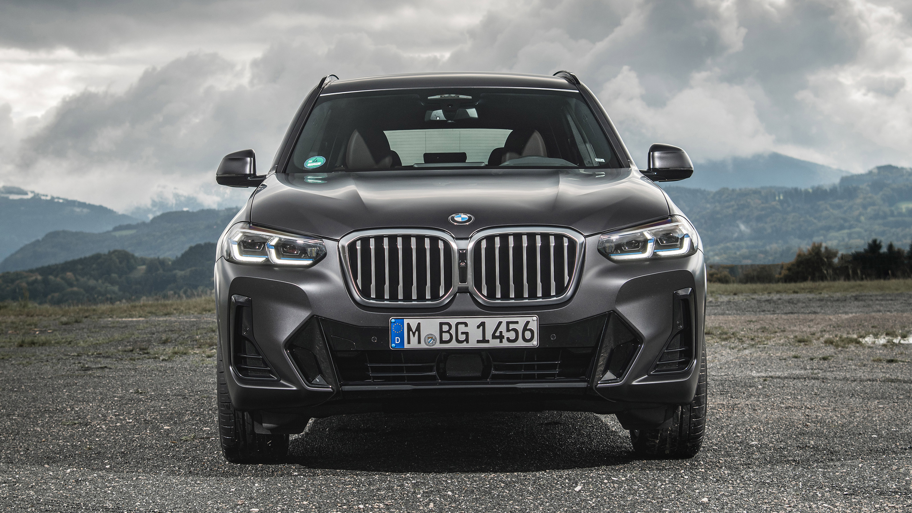 BMW X3 SUV front static