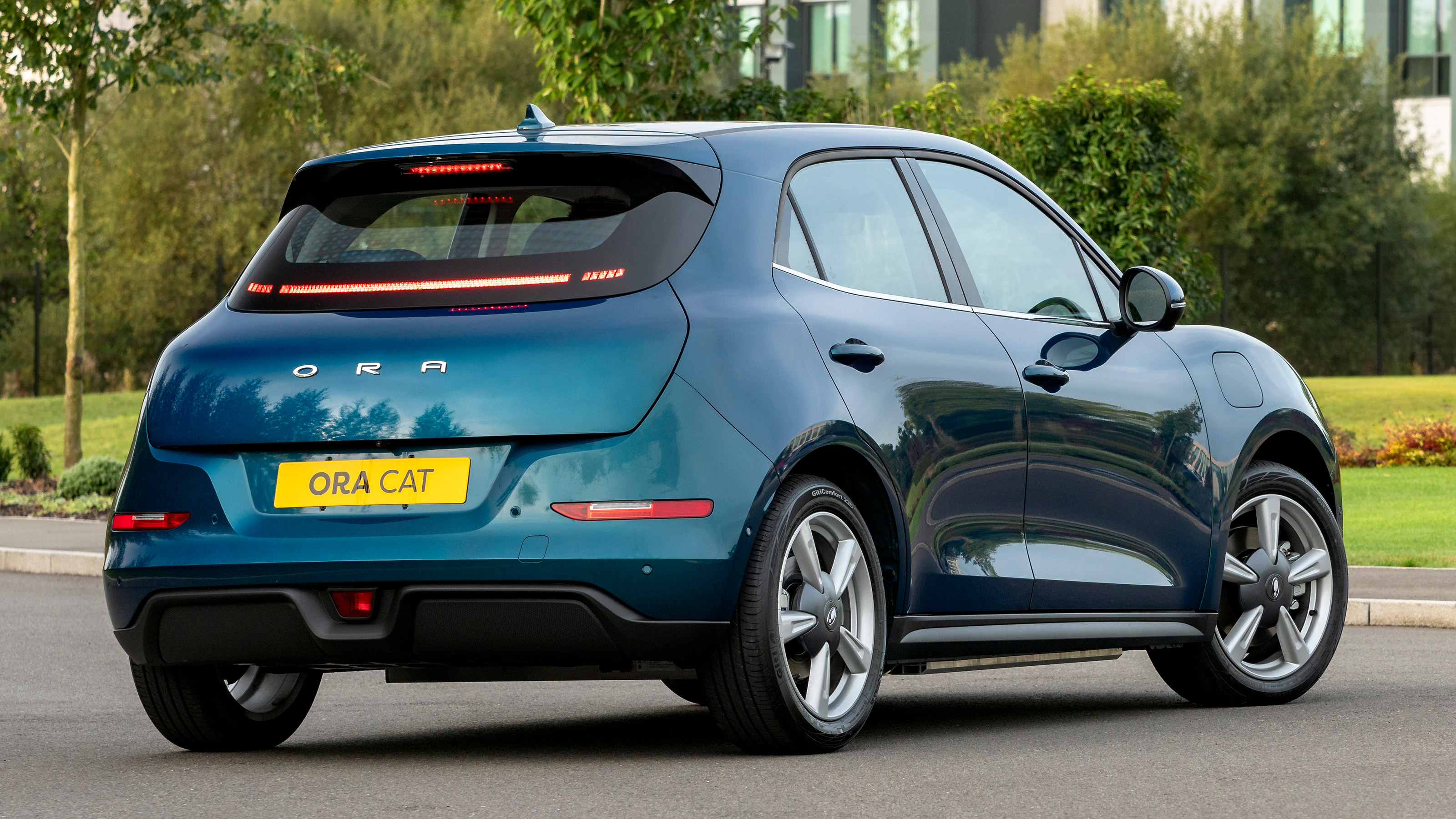 ORA Cat rear view