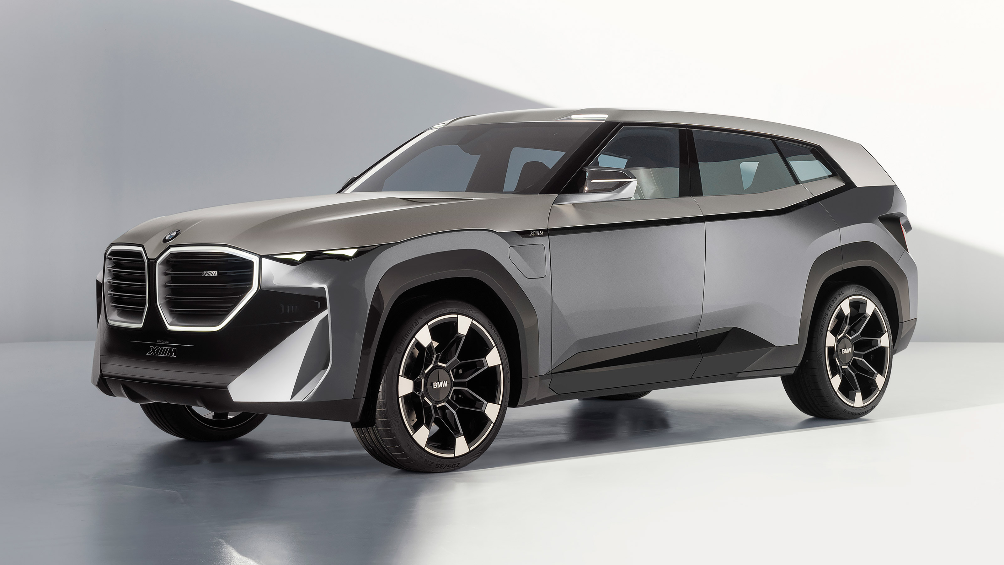 BMW Concept XM