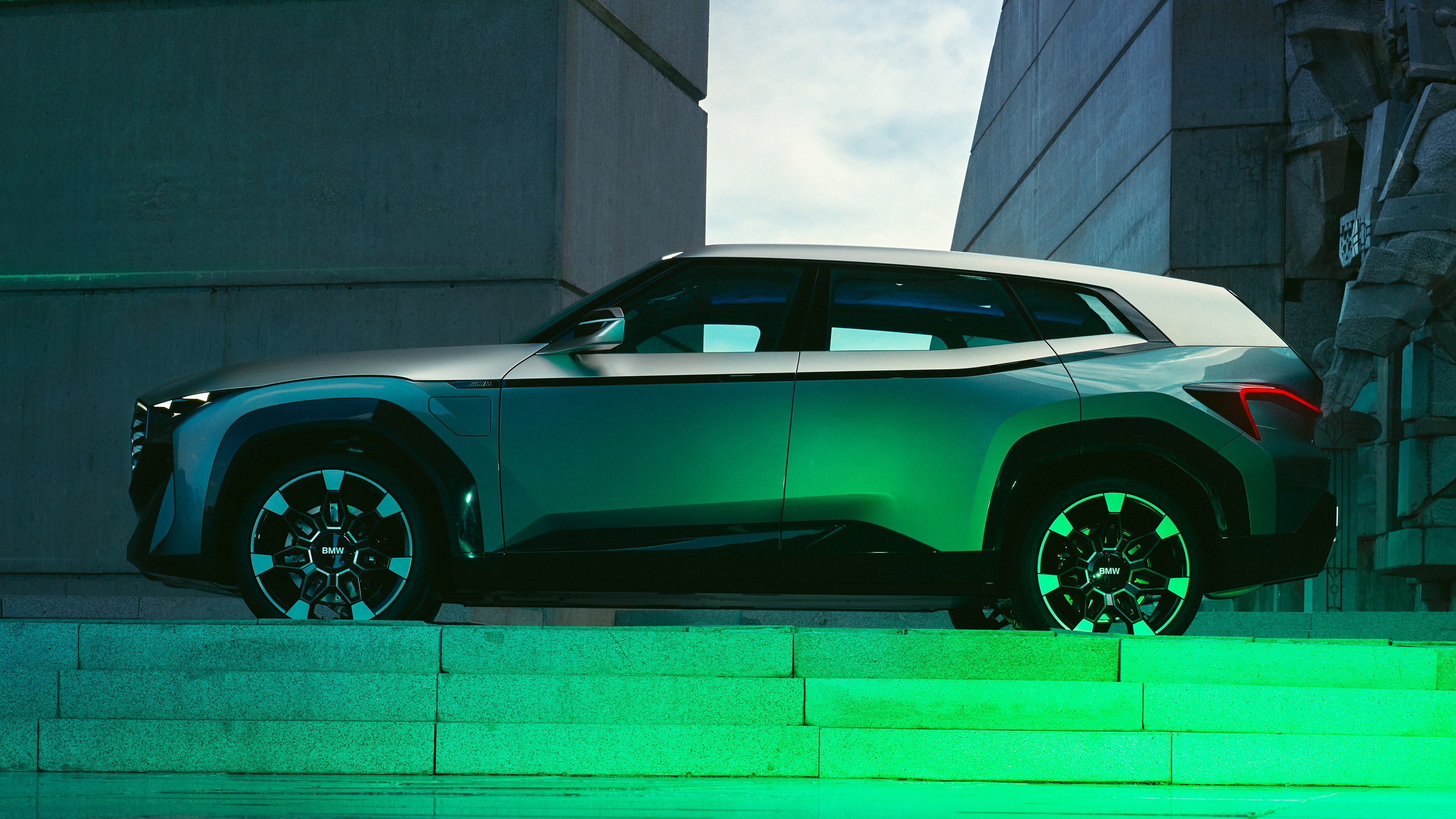 BMW Concept XM